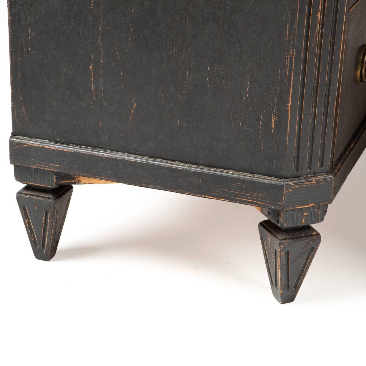 Pair of Gustavian Style Black Painted Commodes, Sweden For Sale 3