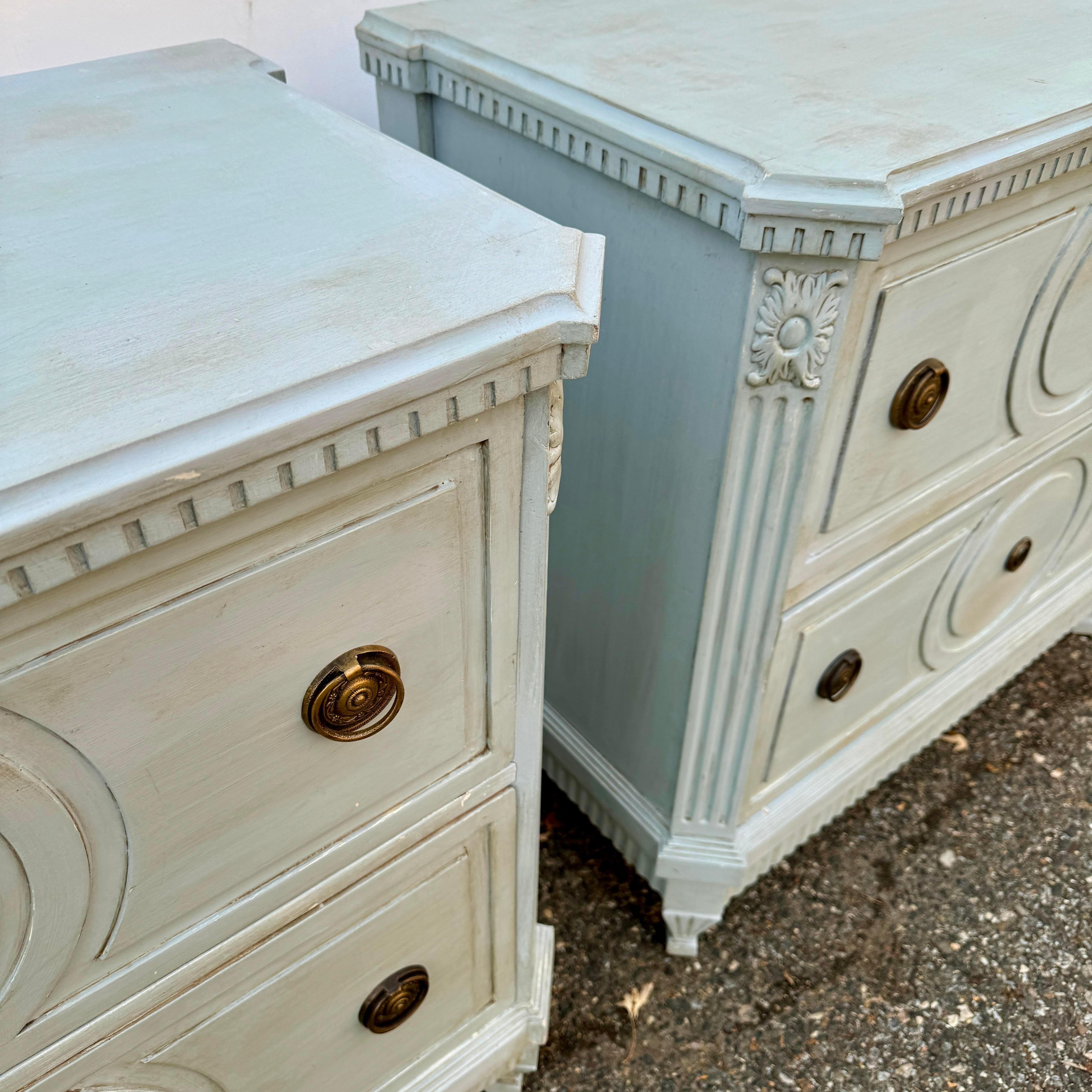 Pair of Gustavian Style Blue Painted Chest of Drawers Commodes For Sale 3