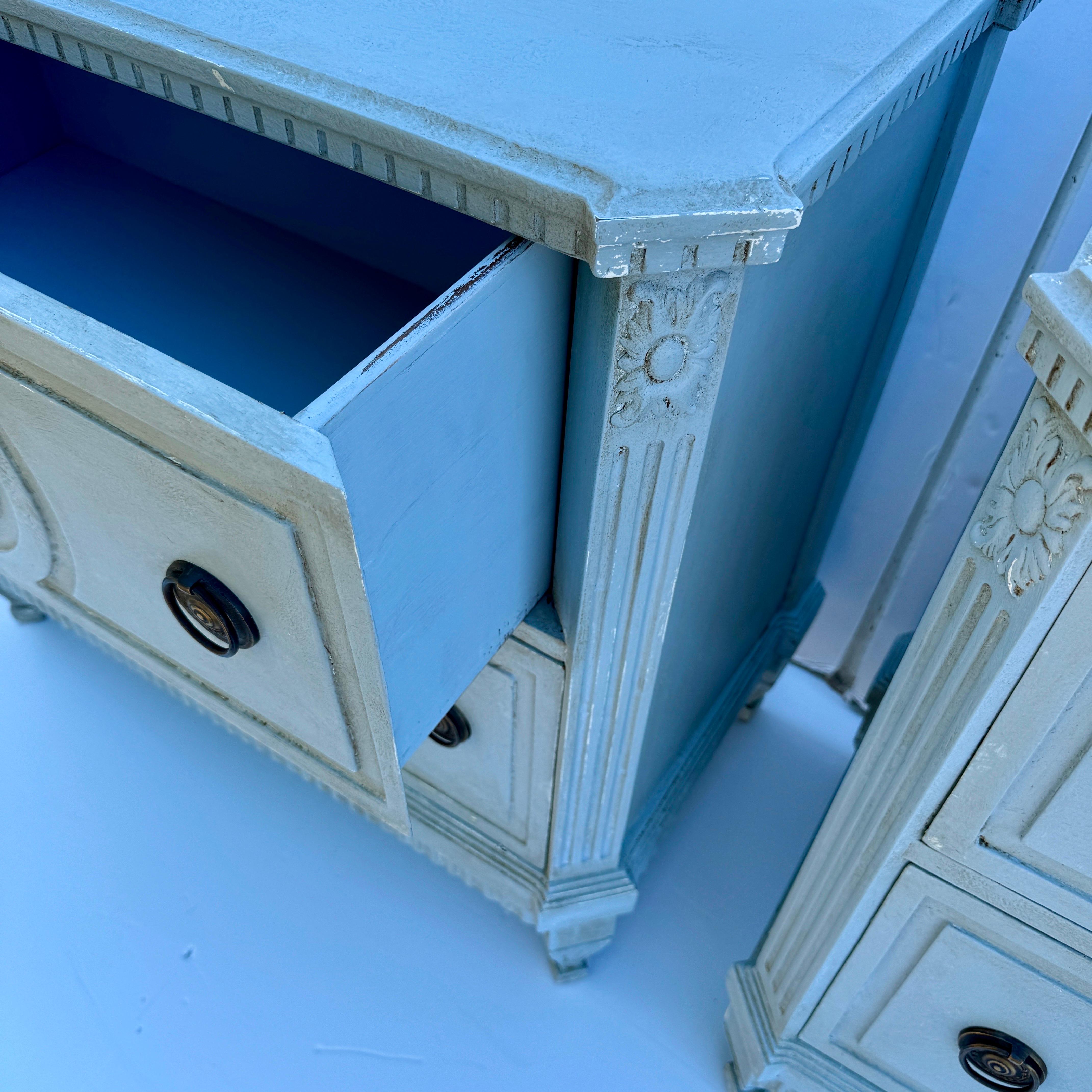 Pair of Gustavian Style Blue Painted Chest of Drawers Commodes For Sale 6