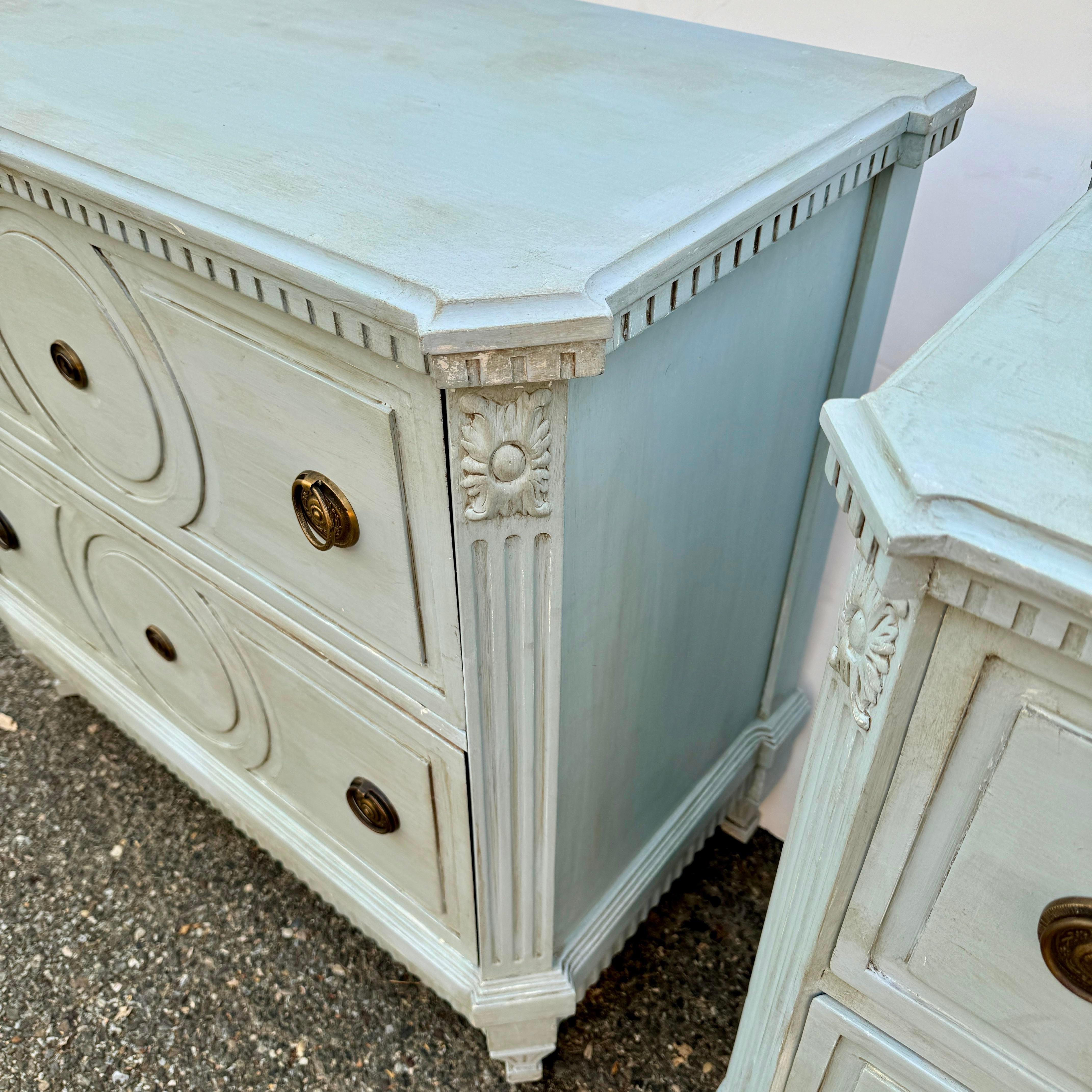 Pair of Gustavian Style Blue Painted Chest of Drawers Commodes For Sale 1
