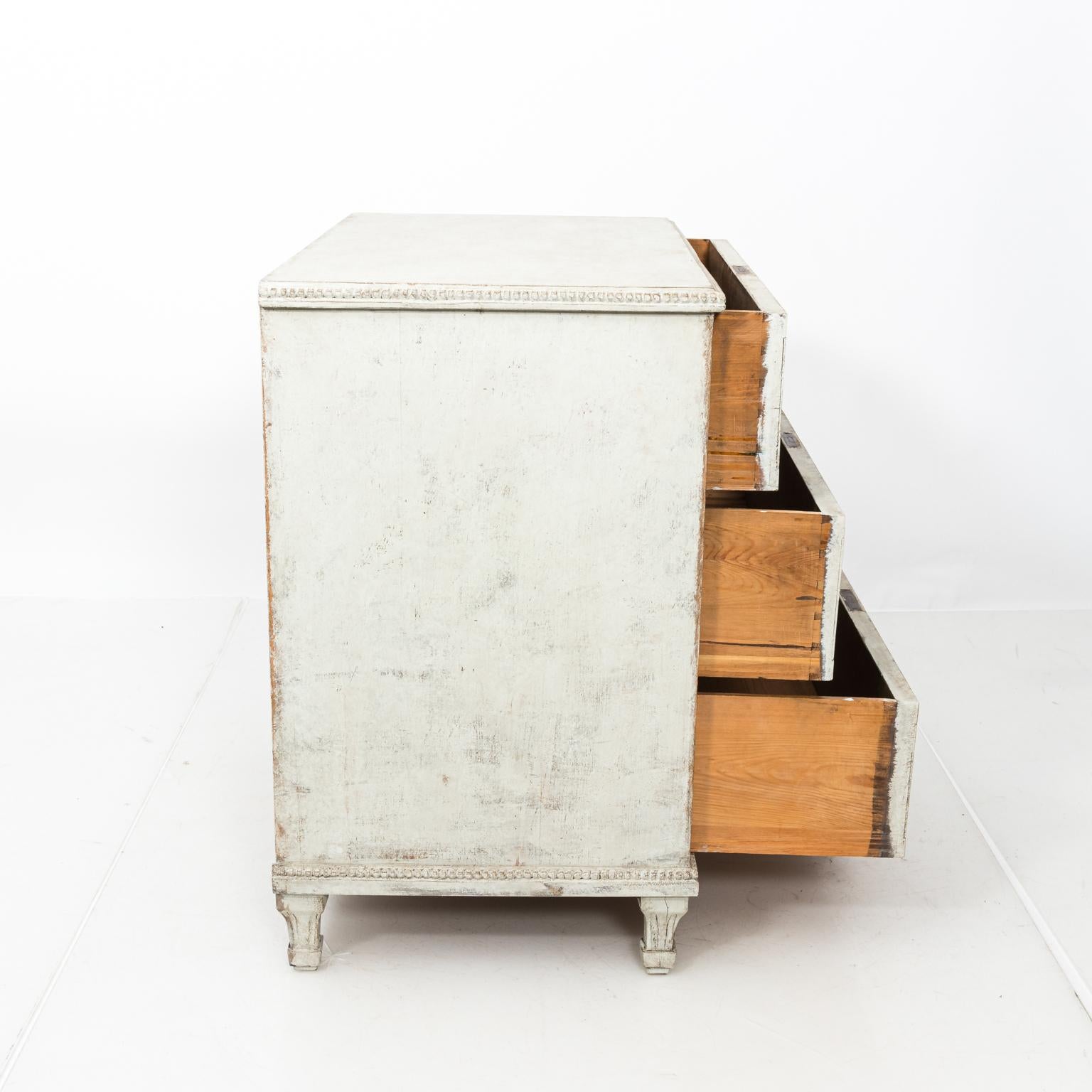 Pair of Gustavian Style Chest of Drawers For Sale 6
