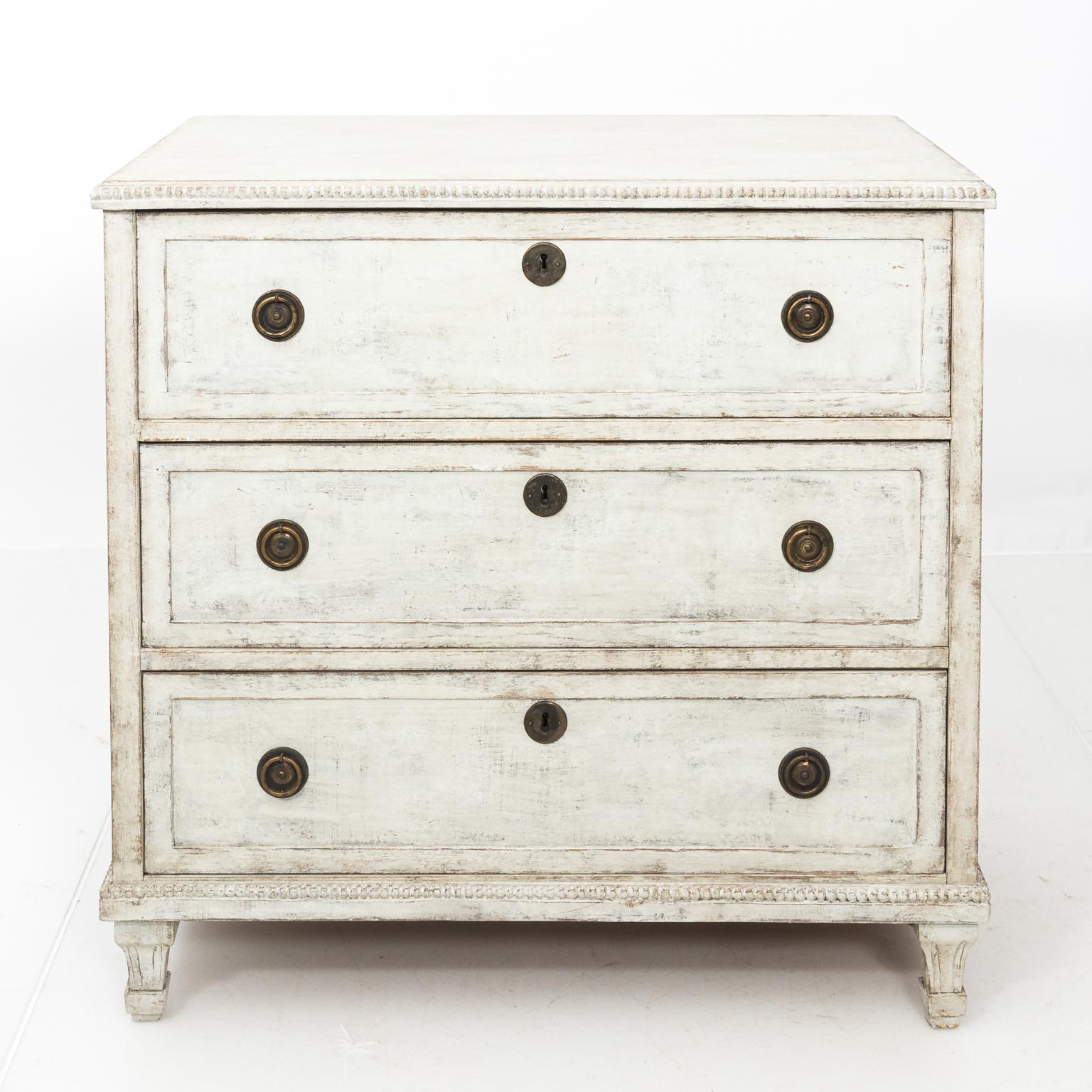 19th Century Pair of Gustavian Style Chest of Drawers For Sale