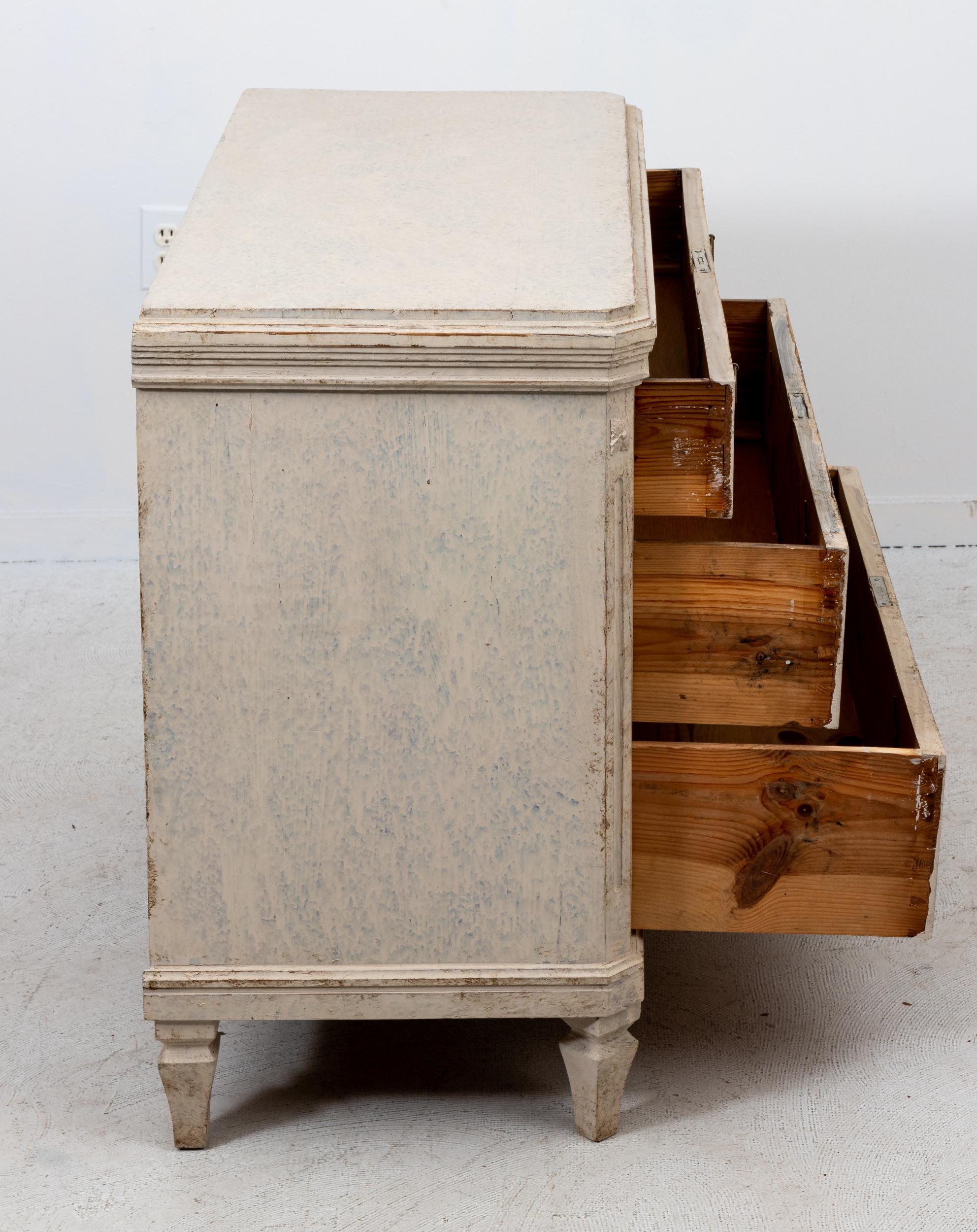 Pair of Gustavian Style Chests of Drawers In Fair Condition In South Salem, NY