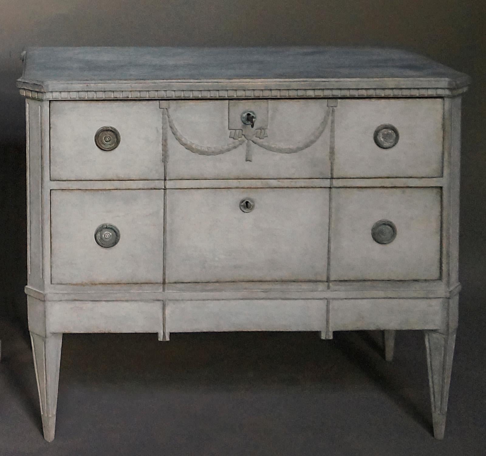 Swedish Pair of Gustavian Style Commodes