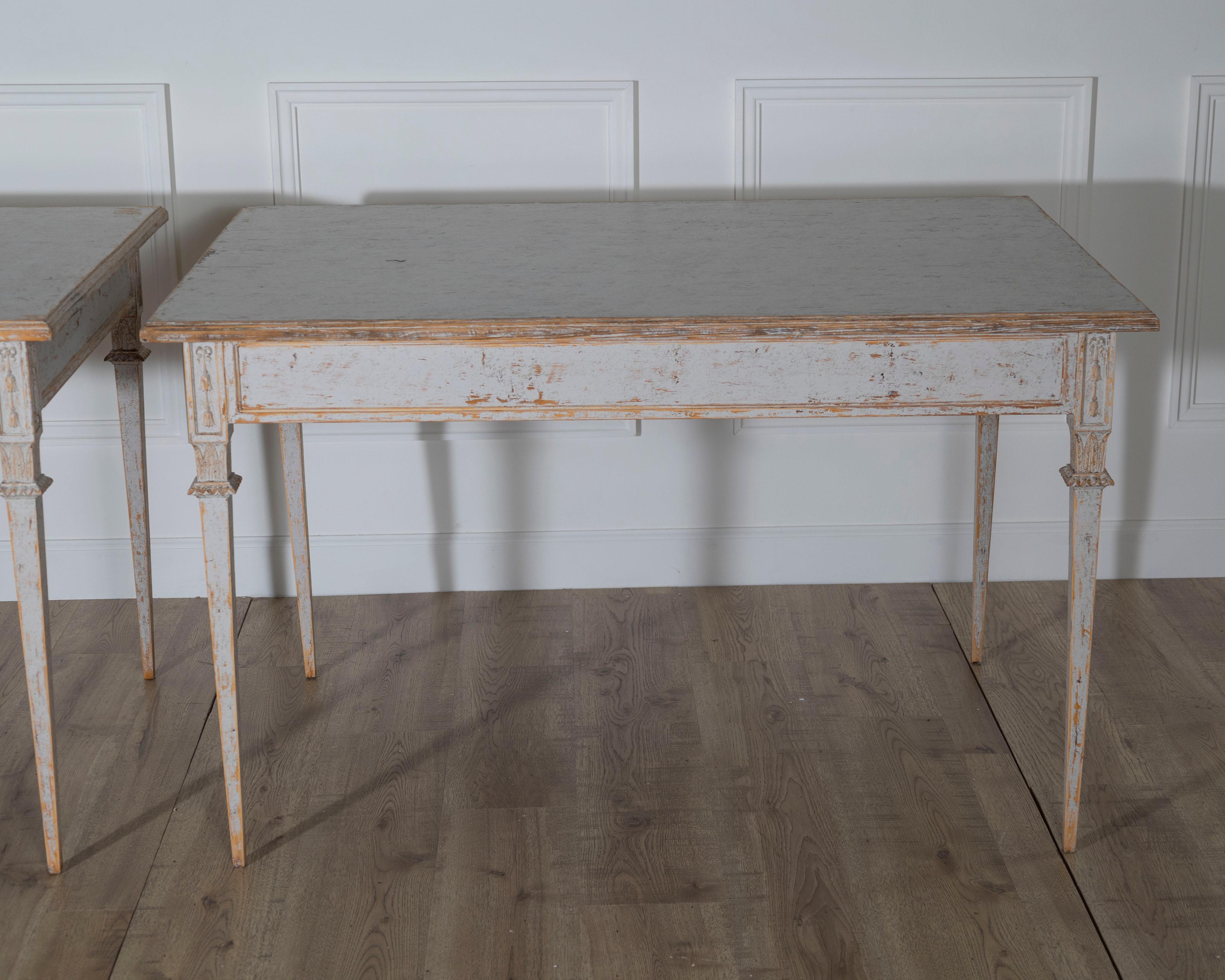 Swedish Pair of Gustavian Style Painted Tables, Repainted in Light Gray For Sale