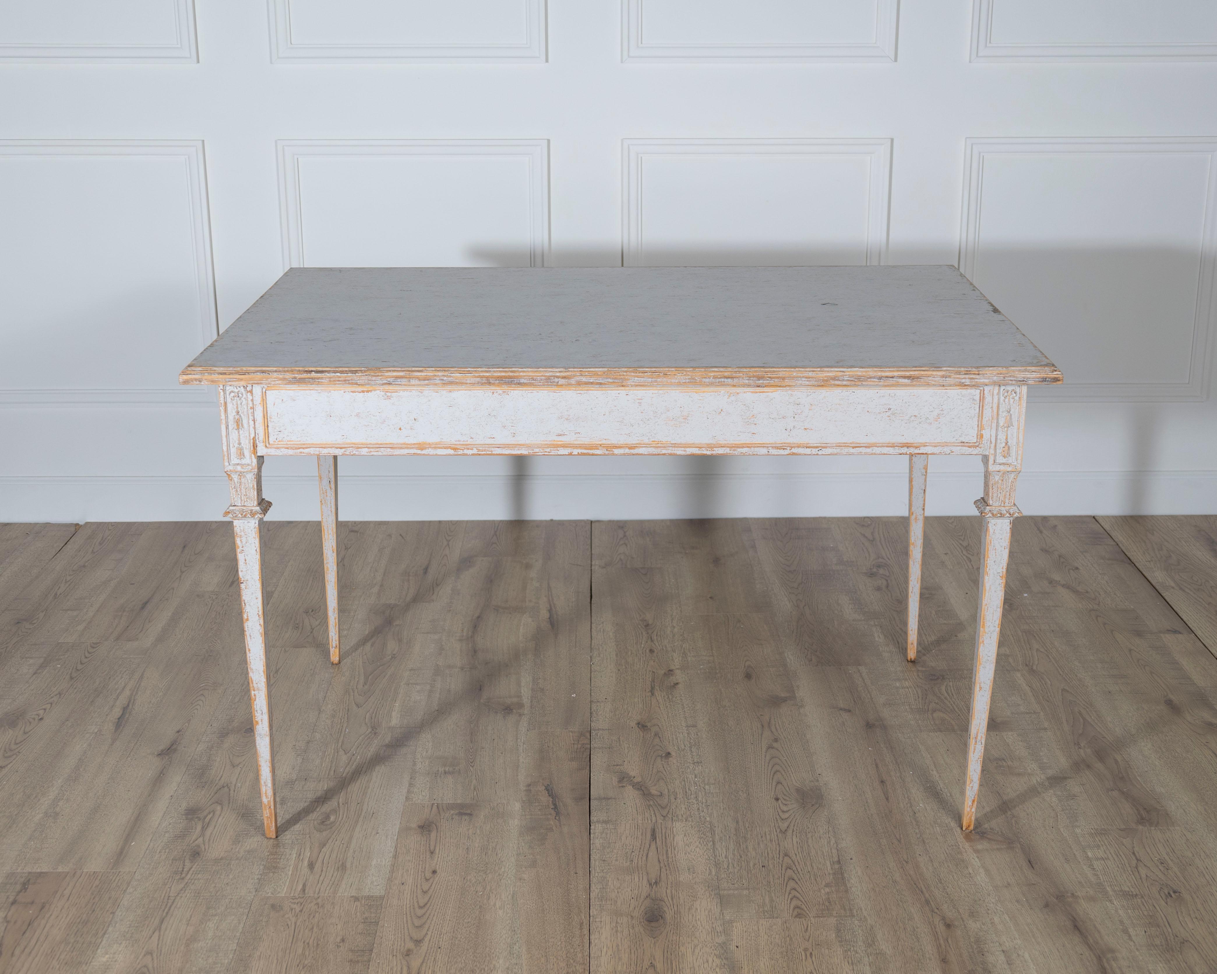 Pair of Gustavian Style Painted Tables, Repainted in Light Gray For Sale 1