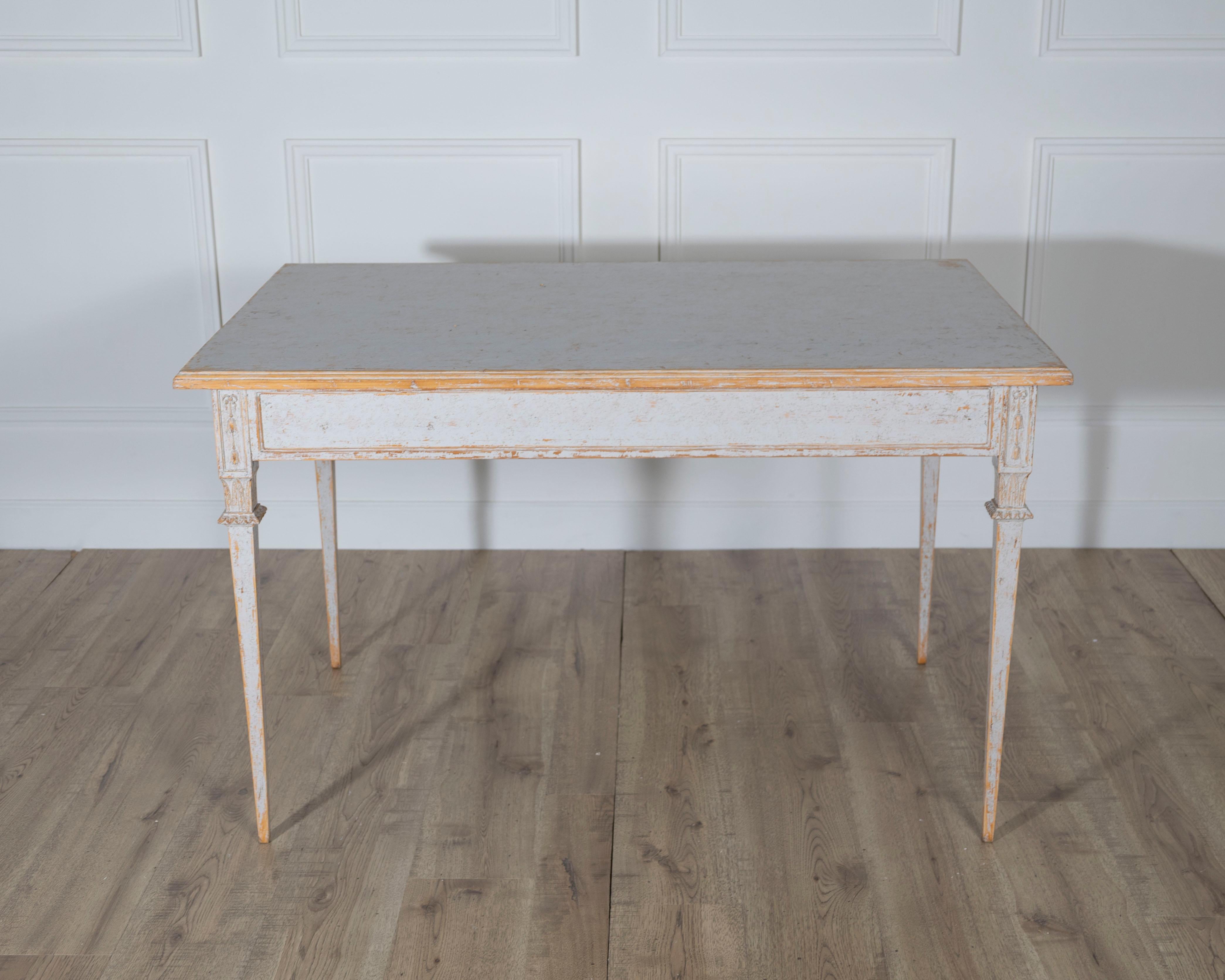 Pair of Gustavian Style Painted Tables, Repainted in Light Gray For Sale 3