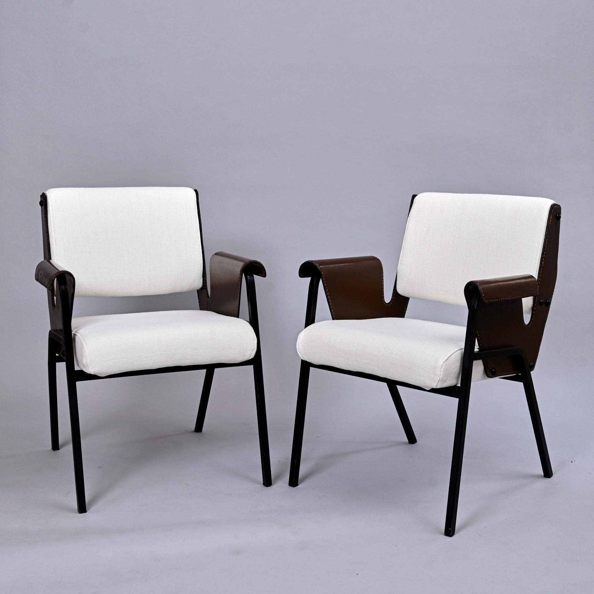 Mid-Century Modern Pair of Gustavo Pulitzer 'Albengo' Stitched Leather Chairs, C1950, Italy