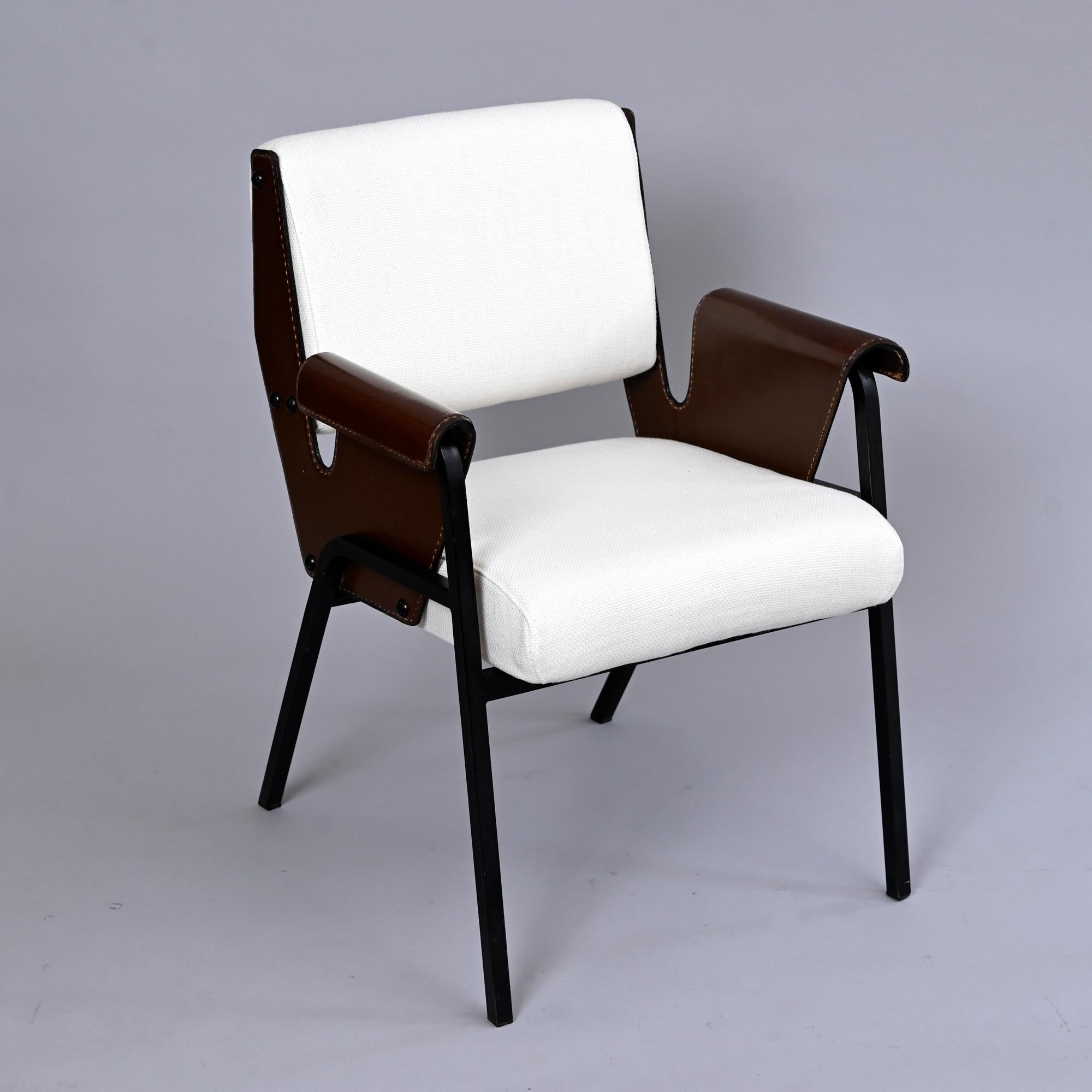 Pair of Gustavo Pulitzer 'Albengo' Stitched Leather Chairs, C1950, Italy In Good Condition In London, GB