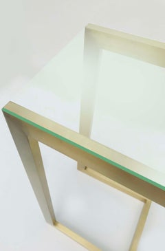 Paire de tables de canapé en verre Guy Lefevre pour Maison Jansen en laiton &