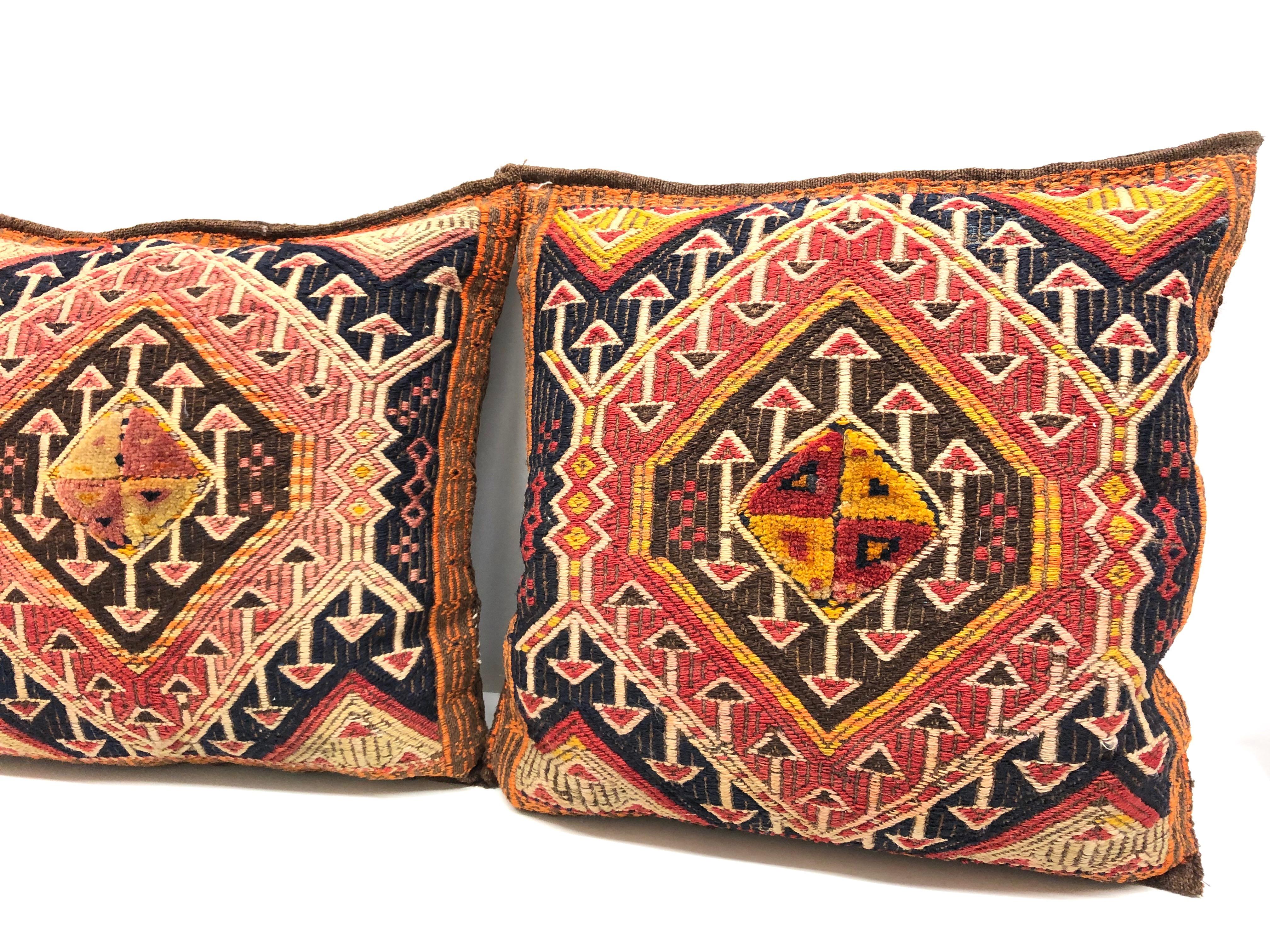 Pair of Gypsy Turkish Oriental Salt Bag or Rug Embroidery Pillows In Good Condition For Sale In Nuernberg, DE