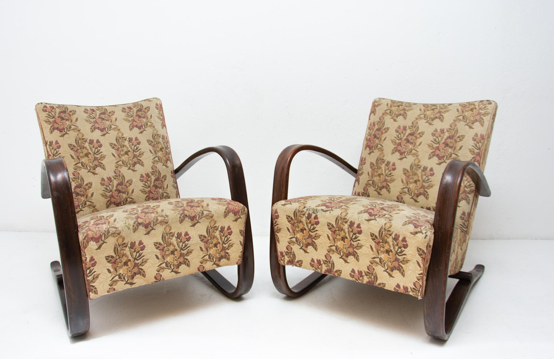 Upholstery Pair of H-269 Armchairs Designed by Jindrich Halabala, 1930s