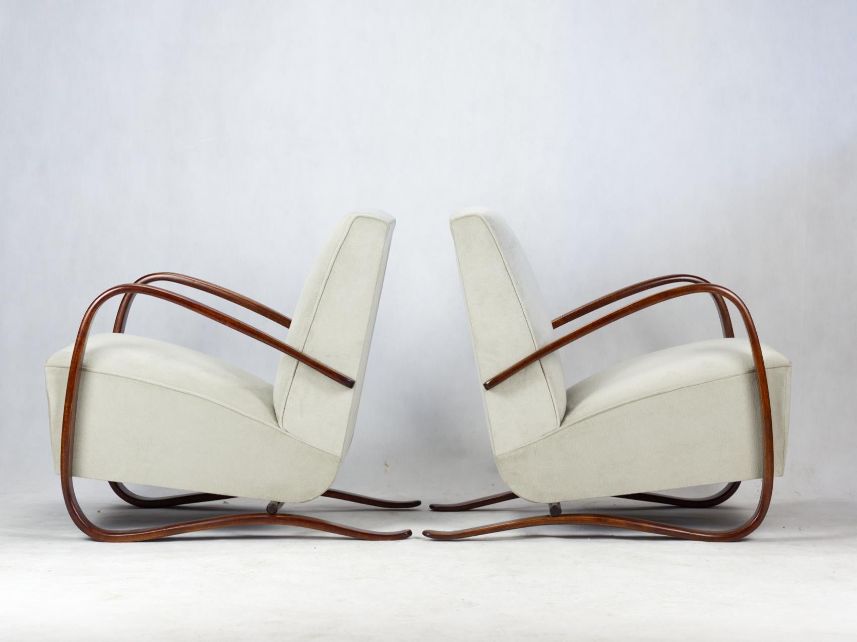 Czech Pair of H 269 Lounge Chairs by Jindřich Halabala for Up Závody Brno, 1930s