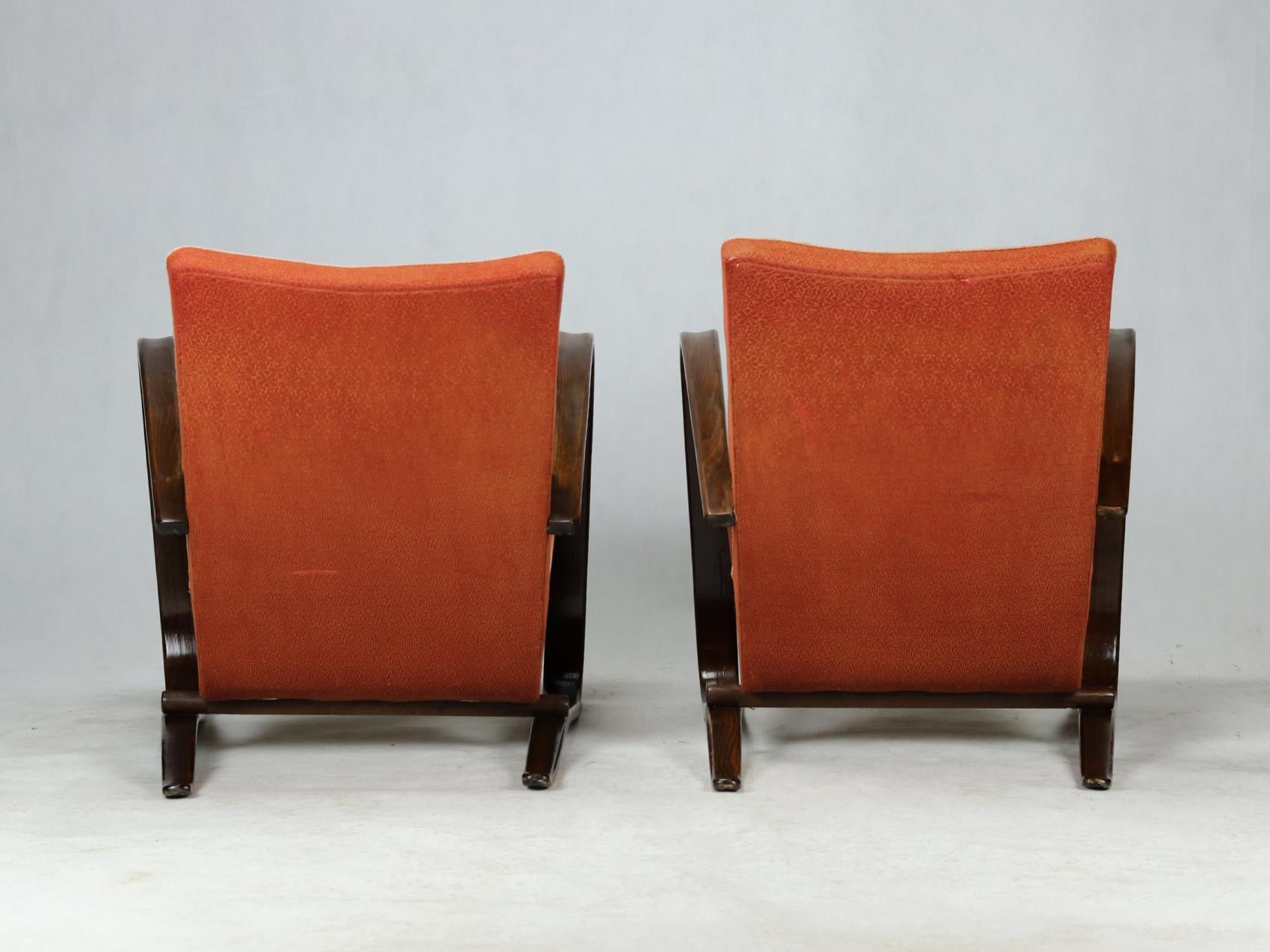 Mid-20th Century Pair of H 269 Lounge Chairs by Jindřich Halabala for Up Závody Brno, 1930s