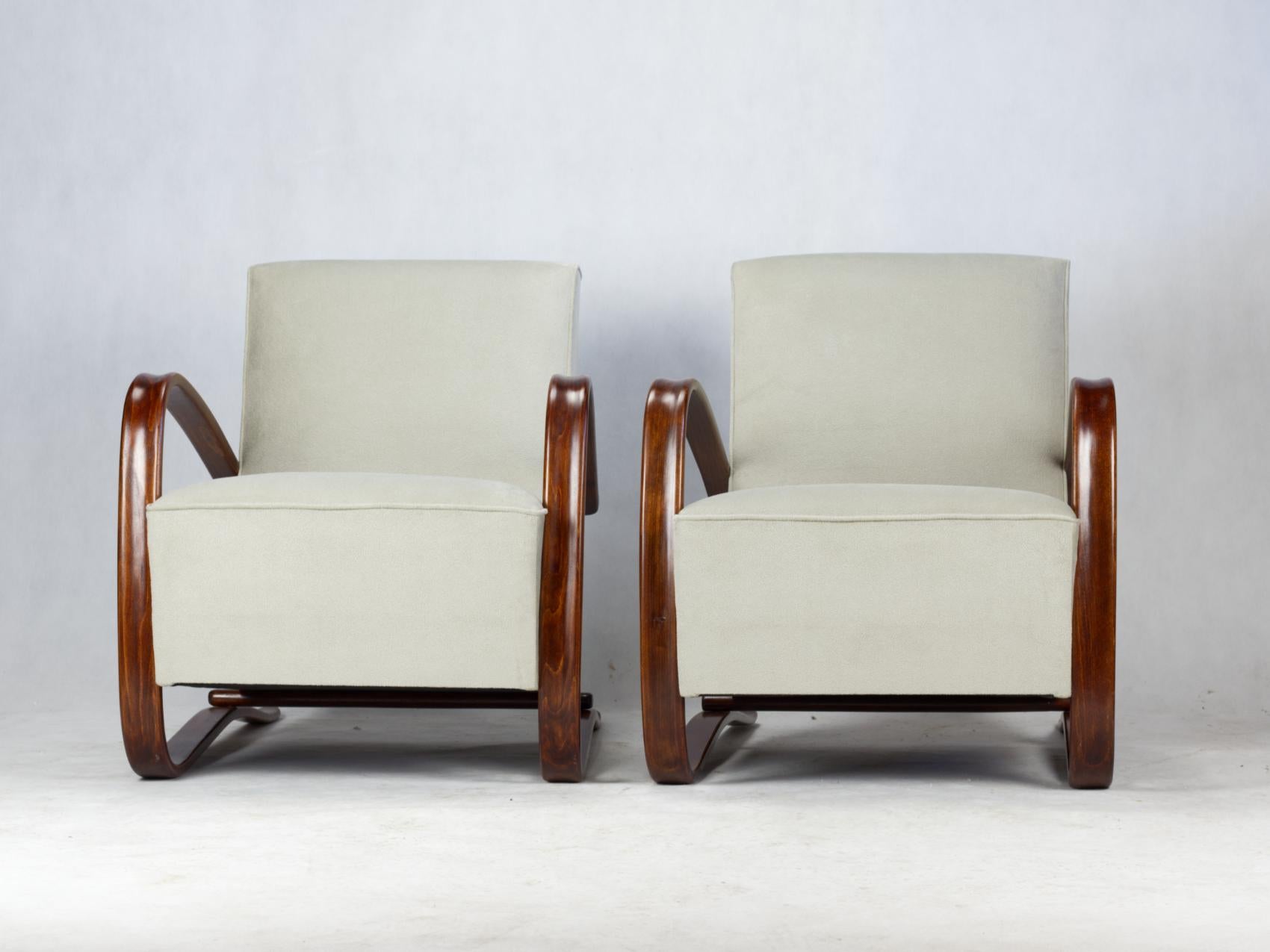 Pair of H 269 Lounge Chairs by Jindřich Halabala for Up Závody Brno, 1930s 1