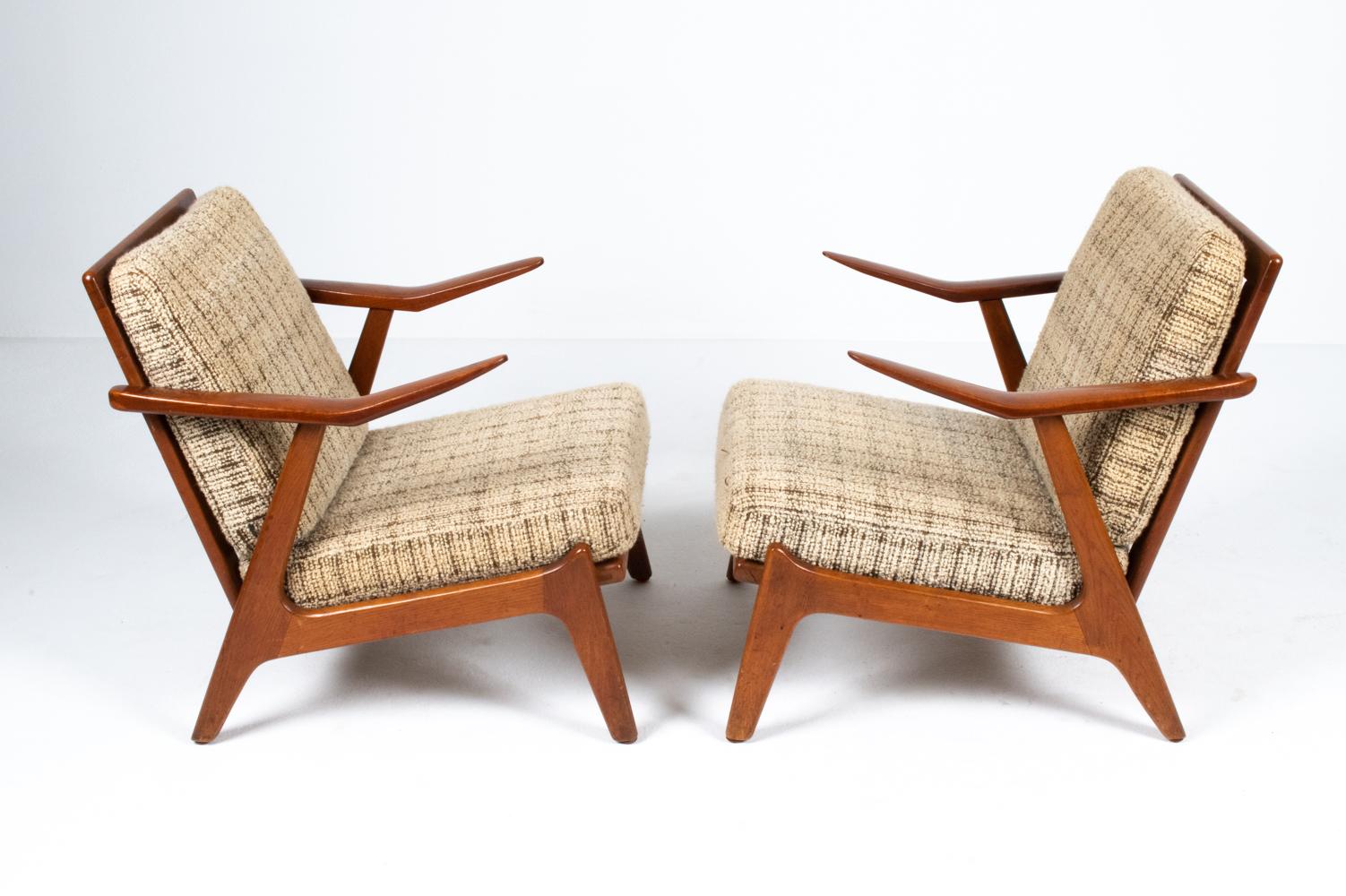Pair of H. Brockmann-Petersen Teak Lounge Chairs, c. 1960's For Sale 6