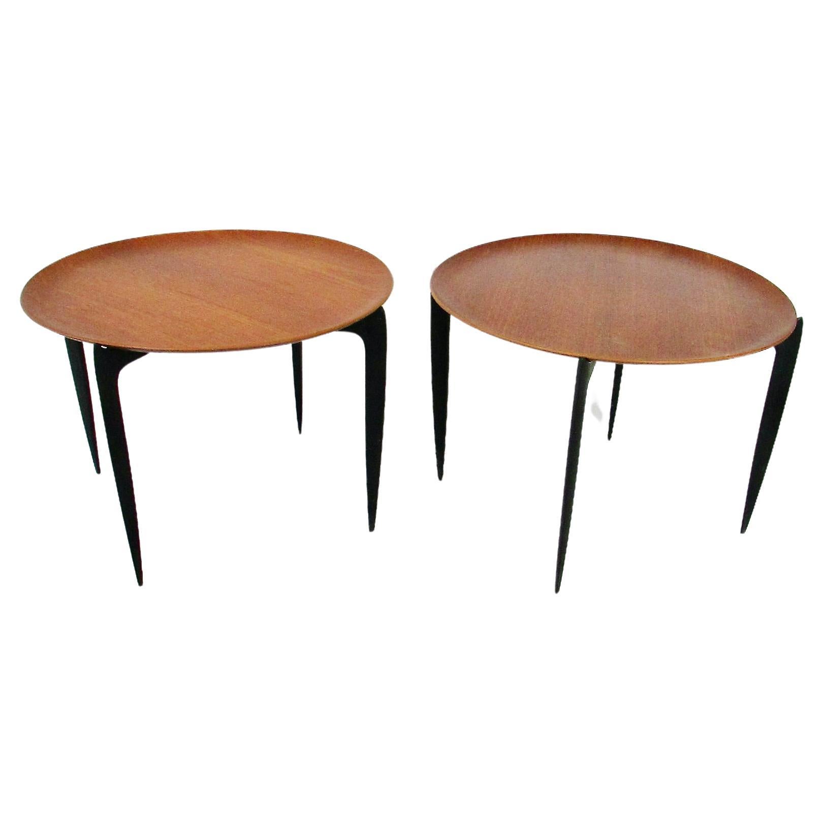 Pair of H. Engholm and Svende Age Willumsen for Fritz Hansen portable tables For Sale