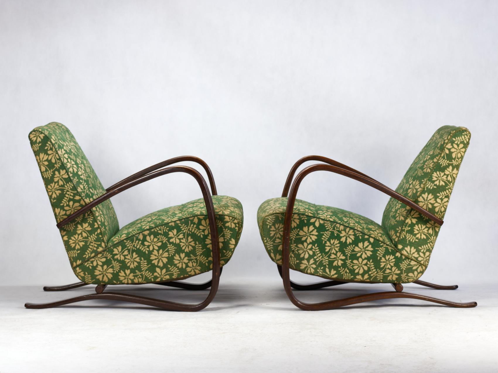 Art Deco Pair of H269 Lounge Chairs by Jindřich Halabala for Up Závody Brno, 1930s