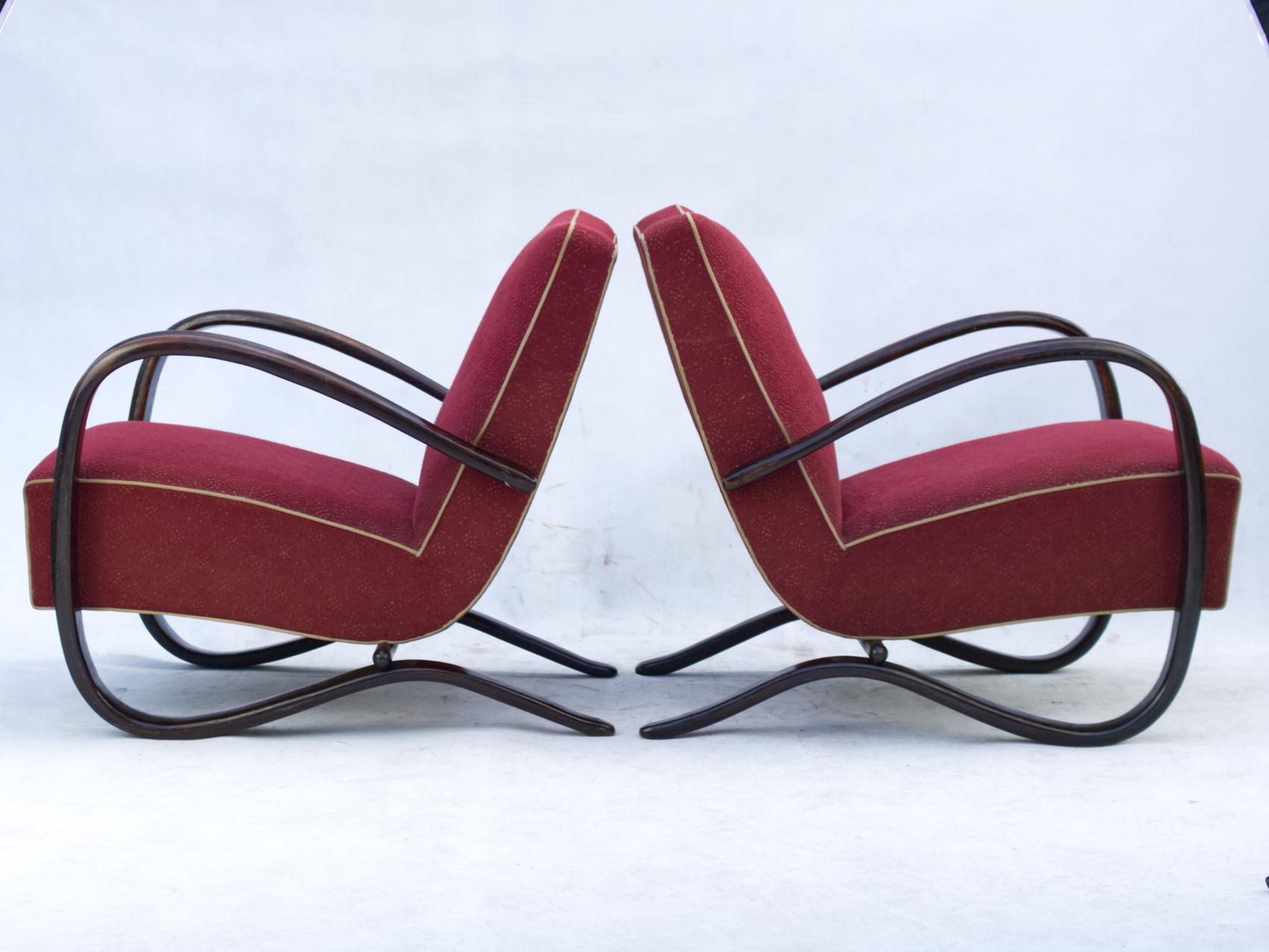 Mid-20th Century Pair of H269 Lounge Chairs by Jindřich Halabala for UP Závody Brno, 1930s