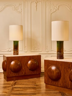 Pareja de armarios "Media Esfera" de madera de Studio Glustin