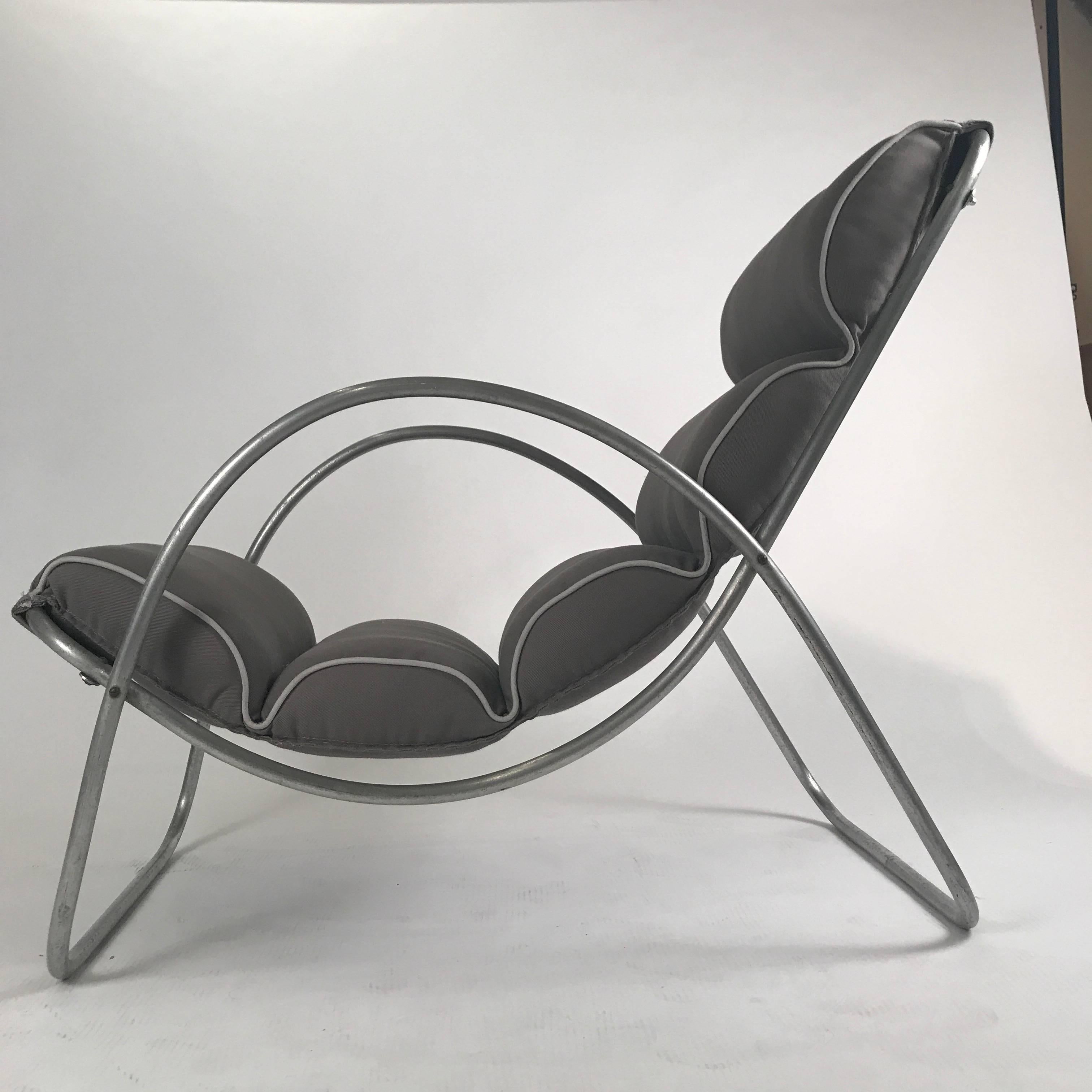 modernist lounge chair