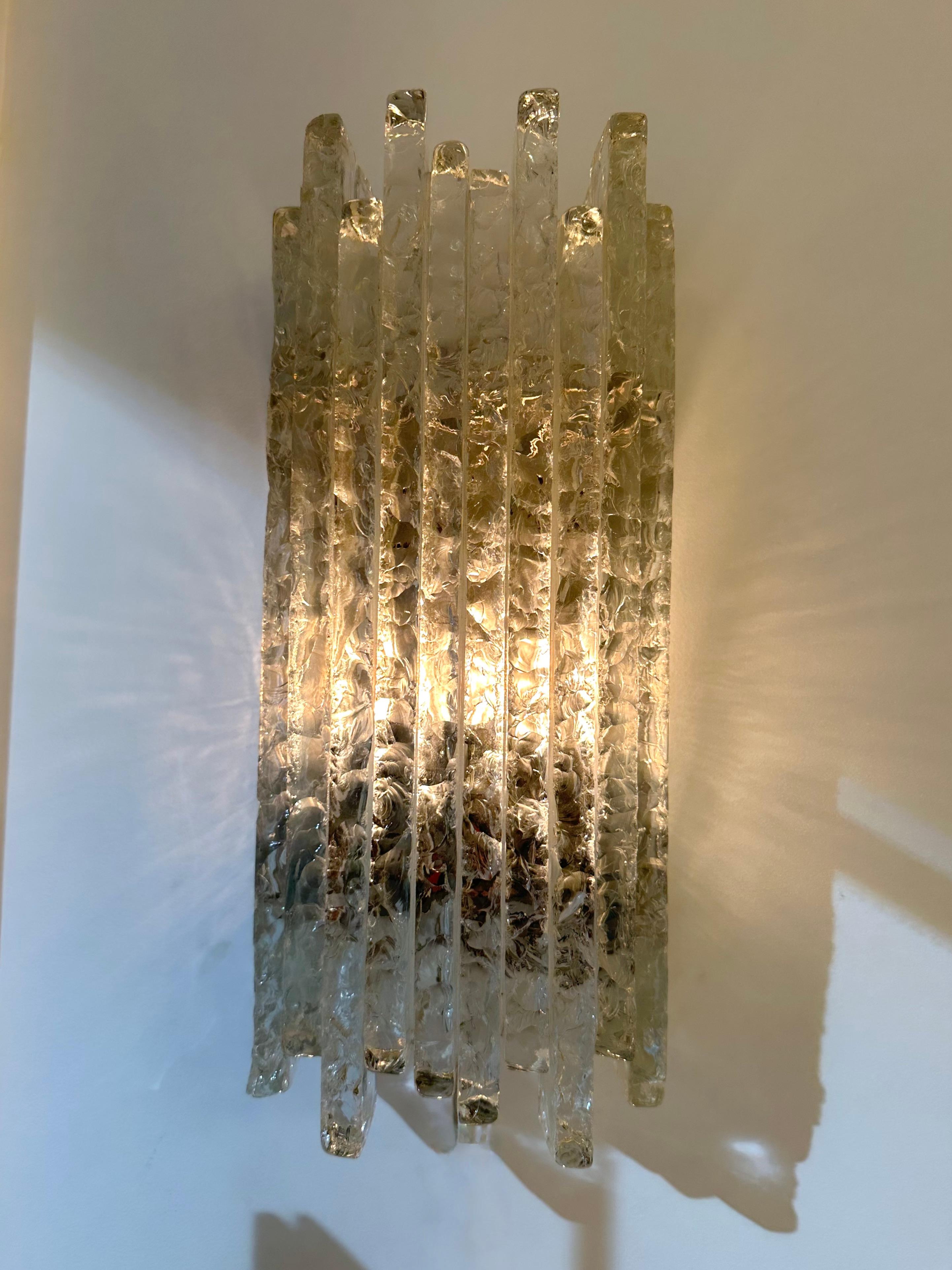 Mid-Century Modern Space Age Pair of wall lights lamps sconces. Thick hammered glass Ice model by the manufacture Poliarte in Verona. Famous design like Biancardi and Jordan Arte, Longobard, Venini, Vistosi, La Murrina, Aldo Carlo Nason for Mazzega,