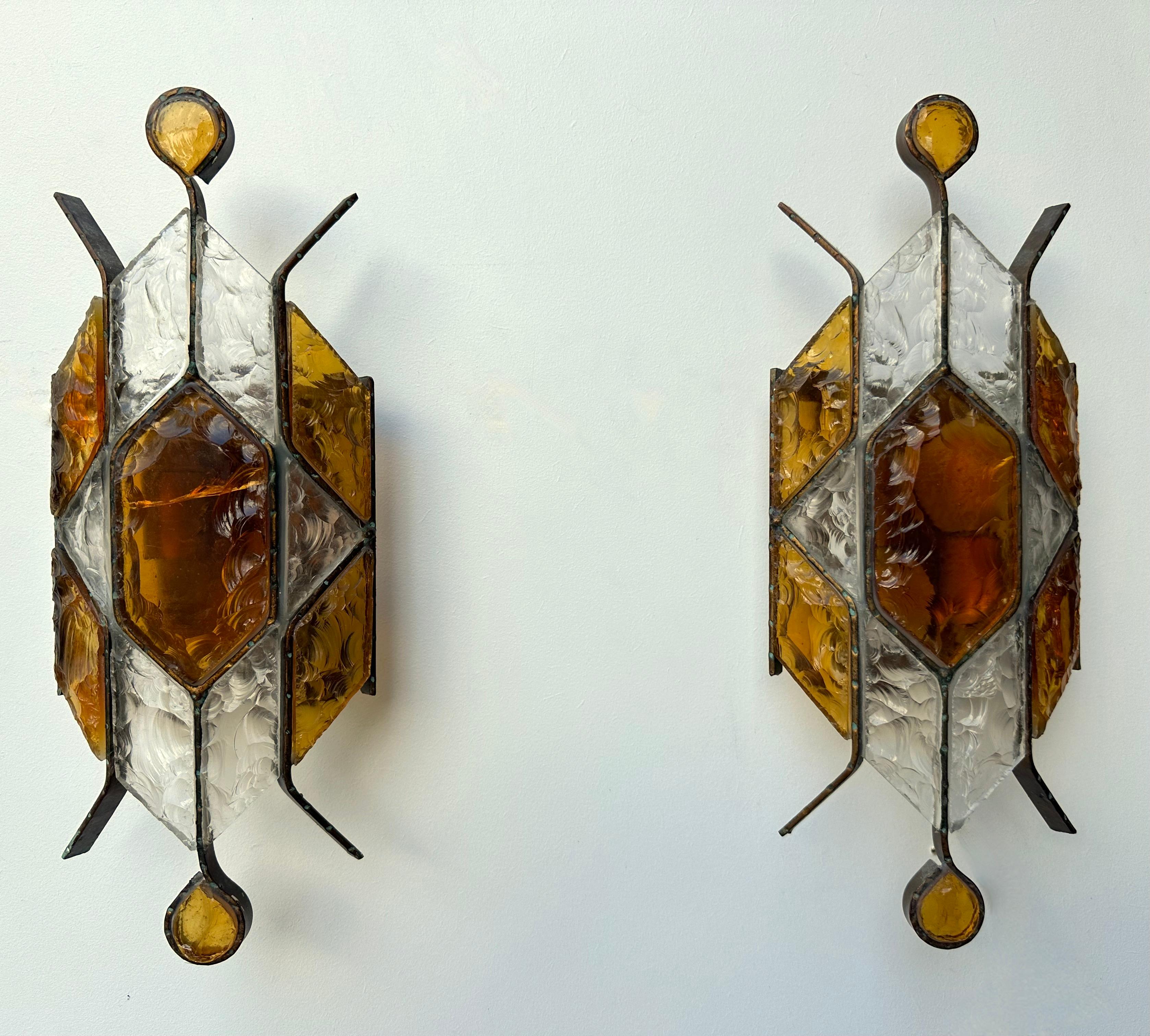 Italian Pair of Hammered Glass Wrought Iron Sconces by Longobard, Italy, 1970s