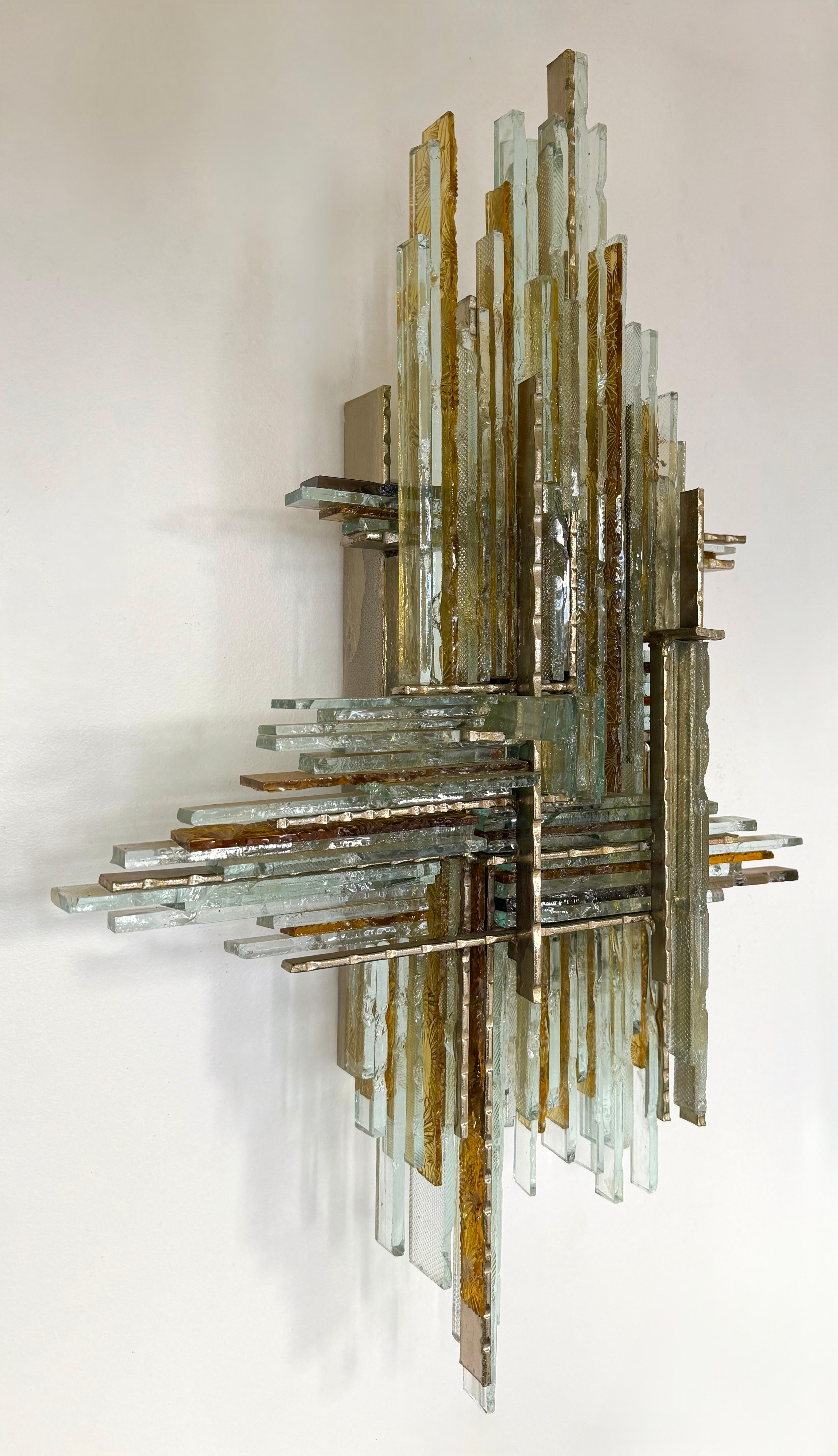 Verre Paire d'appliques en verre martelé et en fer forgé par Biancardi, Italie, années 1970 en vente