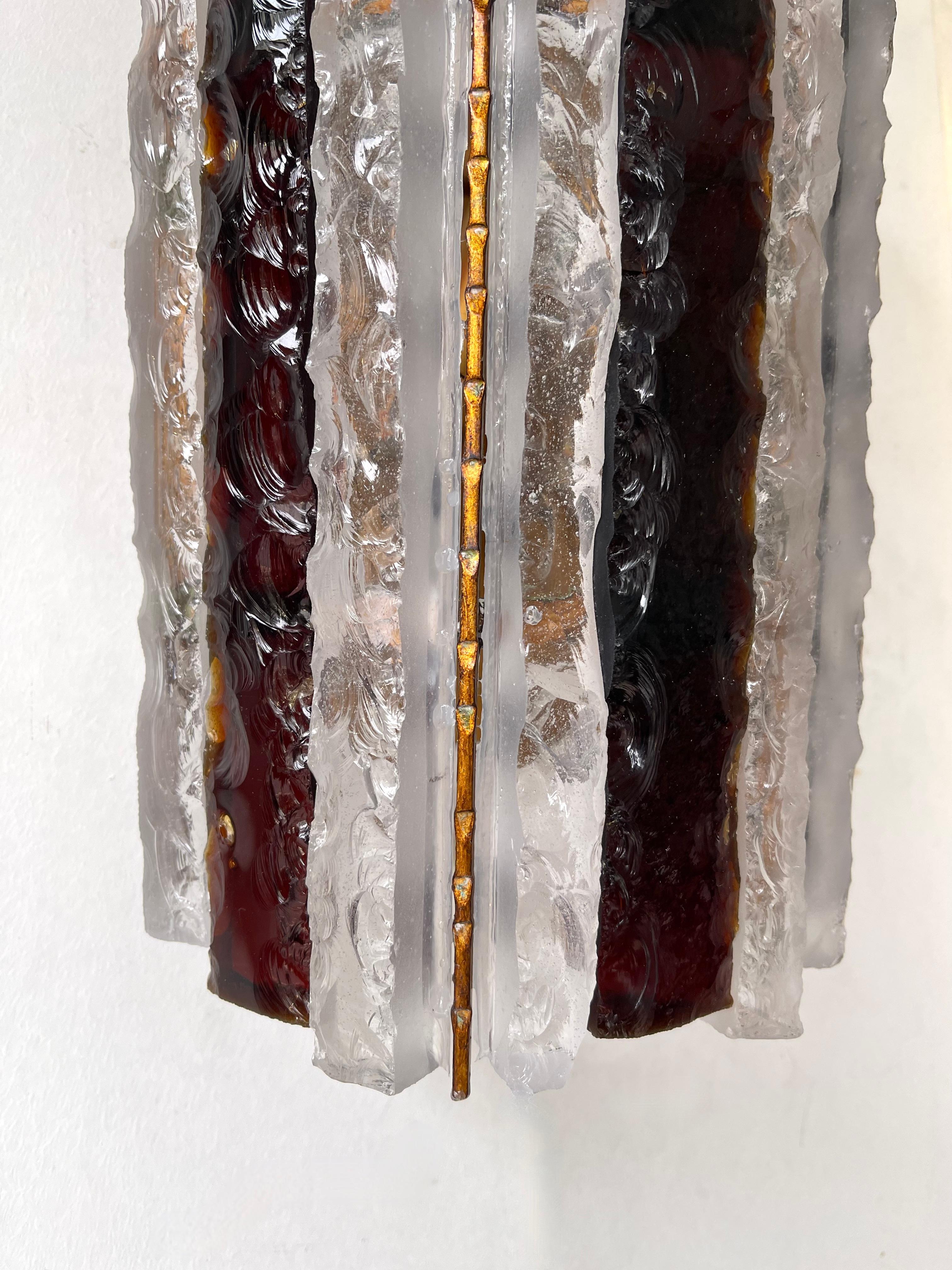 Paar schmiedeeiserne Wandleuchter aus gehämmertem Glas von Longobard, Italien, 1970er Jahre im Angebot 3