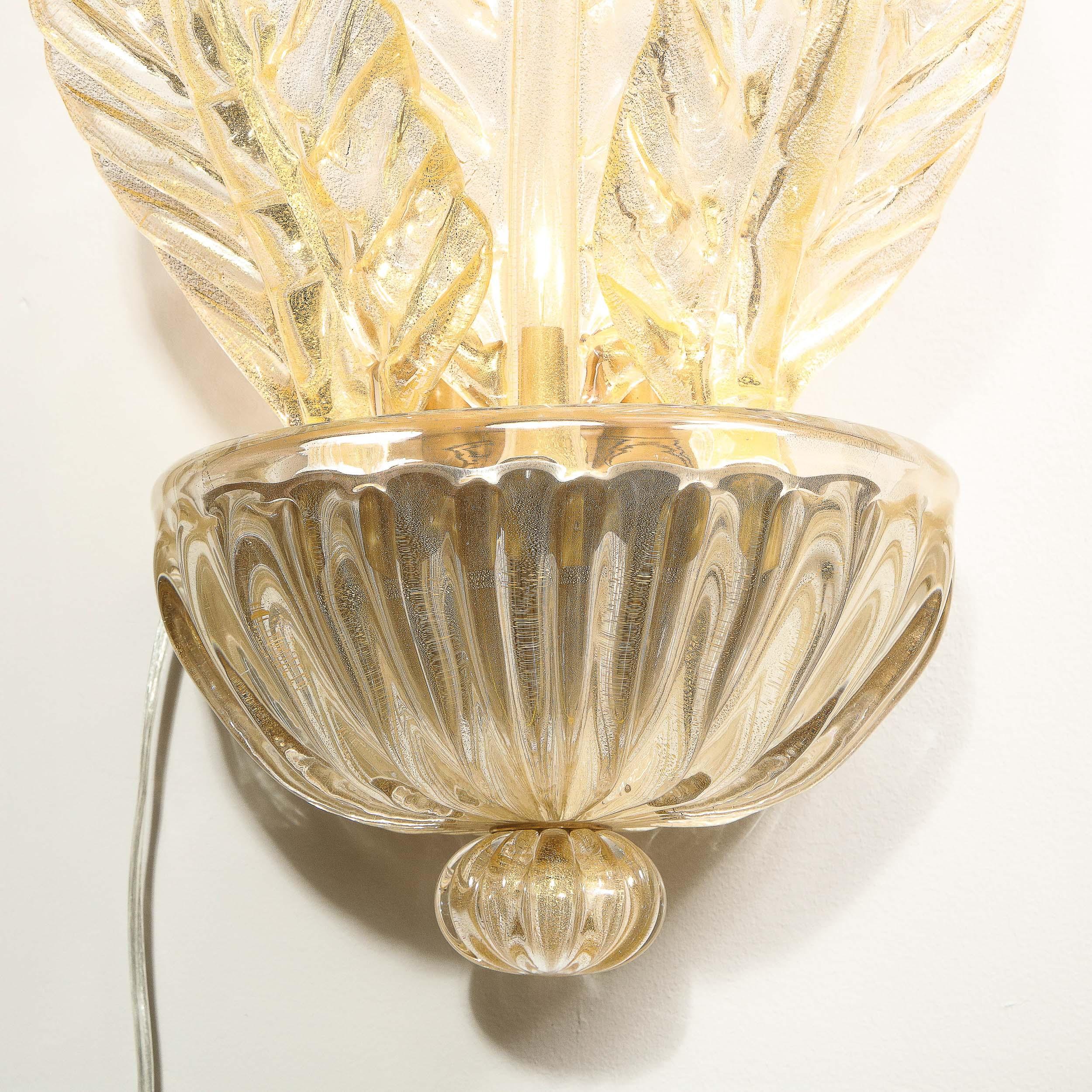 Pair of Hand-Blown Modernist Murano Foglia D'oro Glass Leaf Form Sconces 5