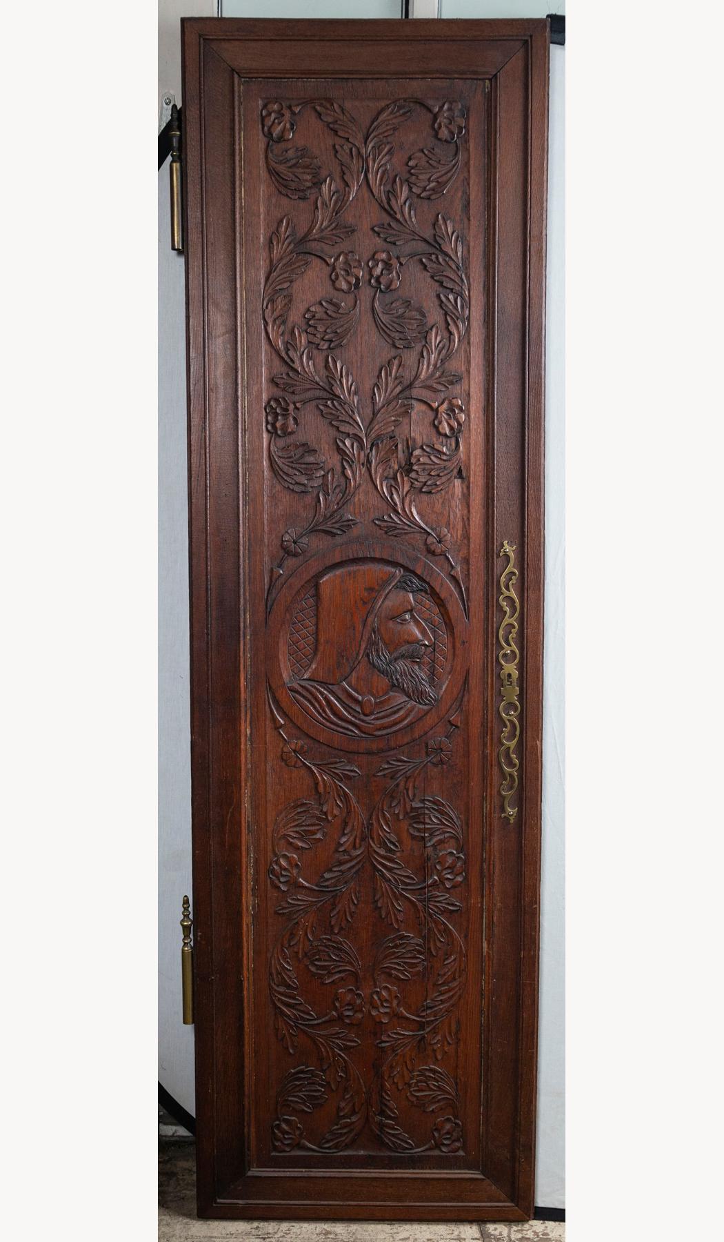 Pair of Hand Carved Armoire Doors In Good Condition For Sale In Woodbury, CT