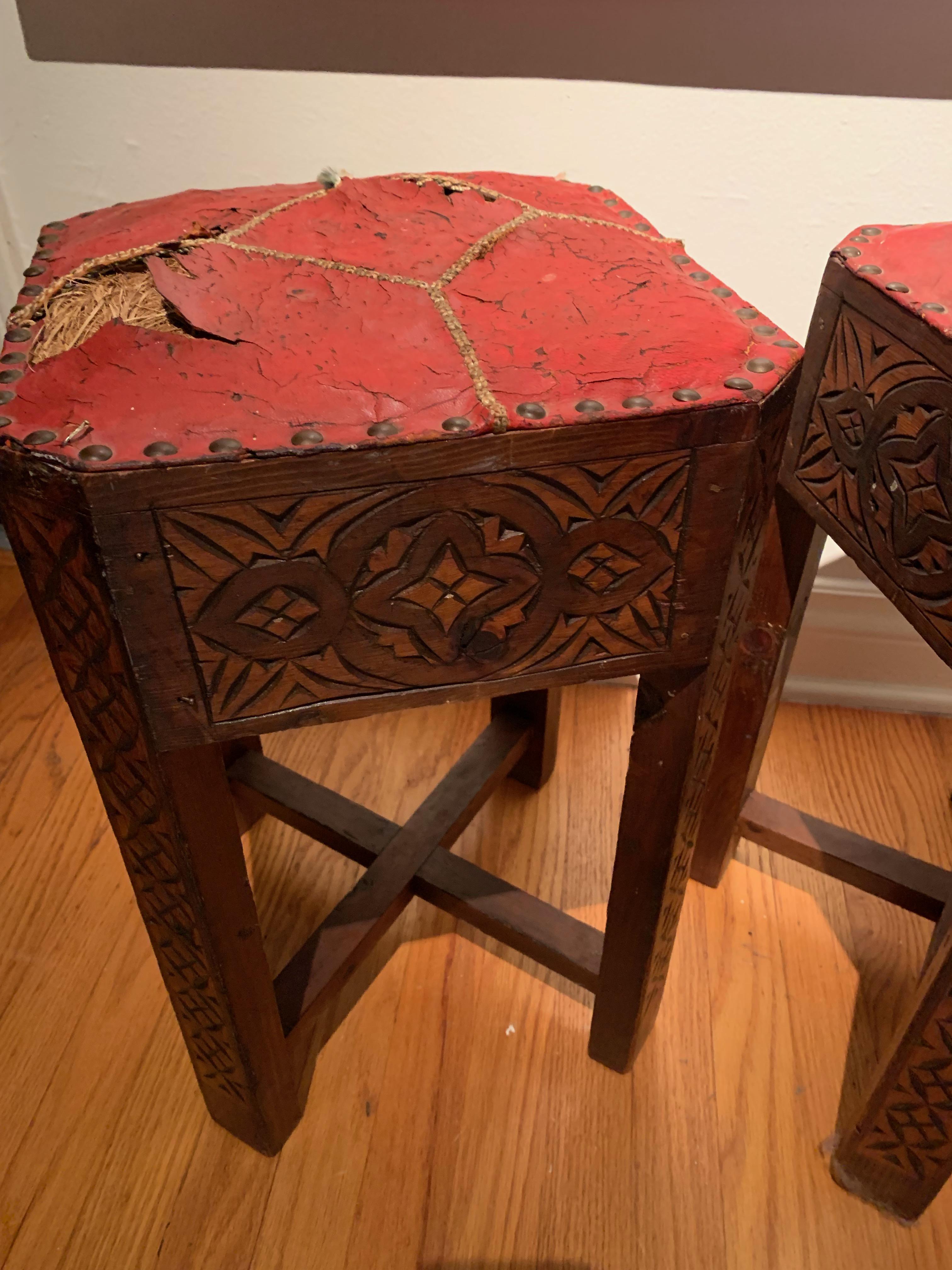 Pair of Hand Carved Arts & Crafts Stools In Good Condition In Los Angeles, CA