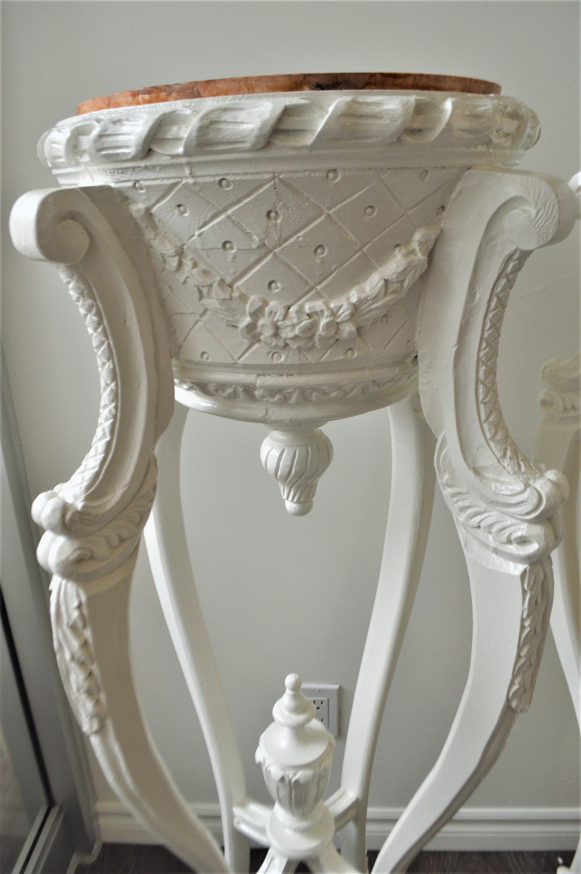 Pair of Hand Carved Decorative White Pedestals for Art or Plants In Good Condition In Oakville, ON