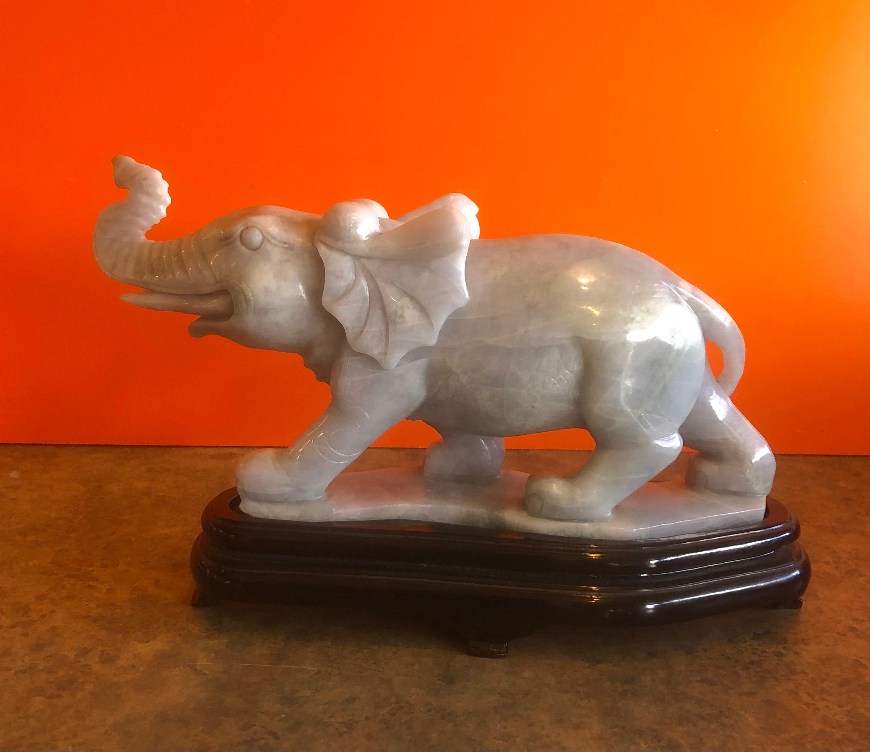 Pair of Hand Carved Elephant Sculptures on Bases in White Jade For Sale 5
