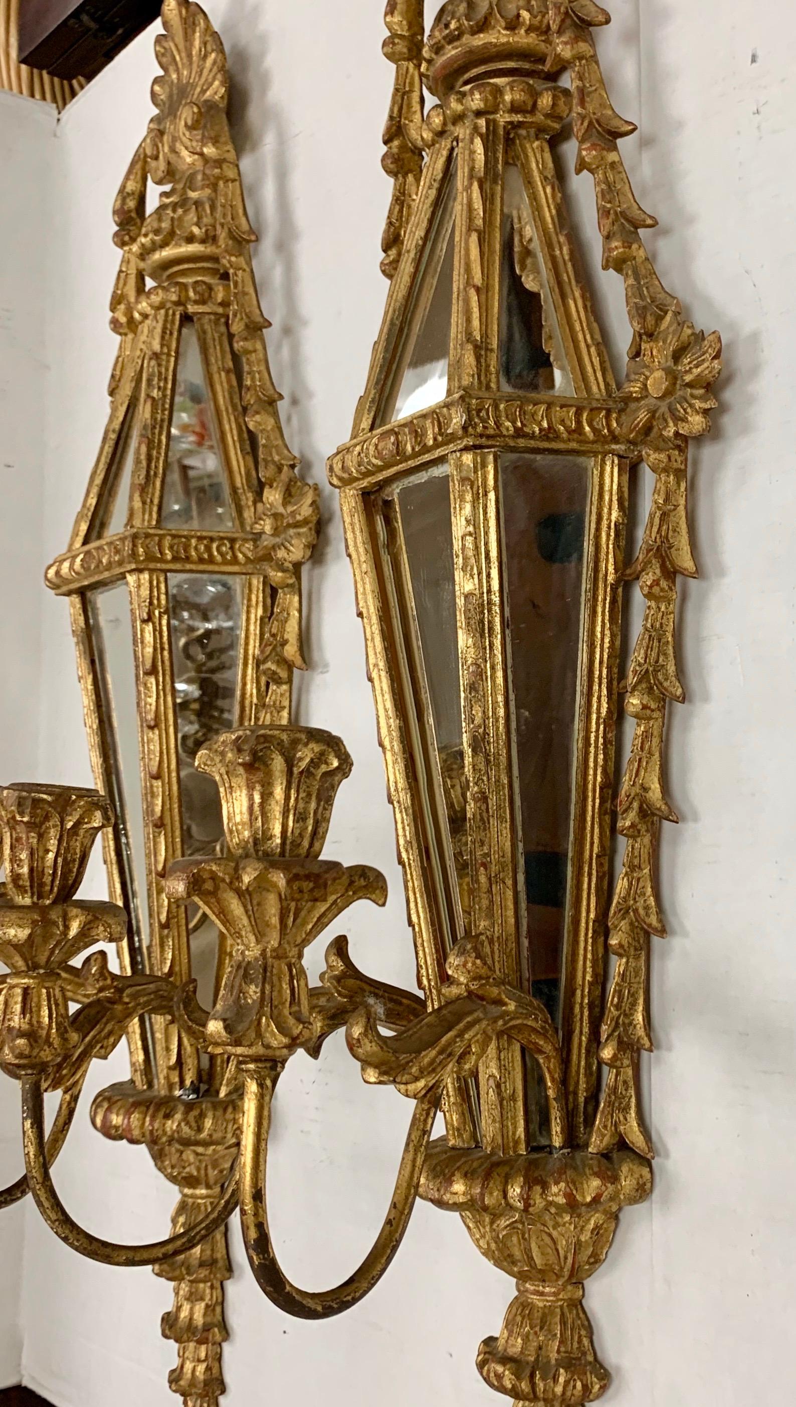 Pair of Hand Carved Giltwood Mirrored Candle Sconces, Palladio, Italy 3