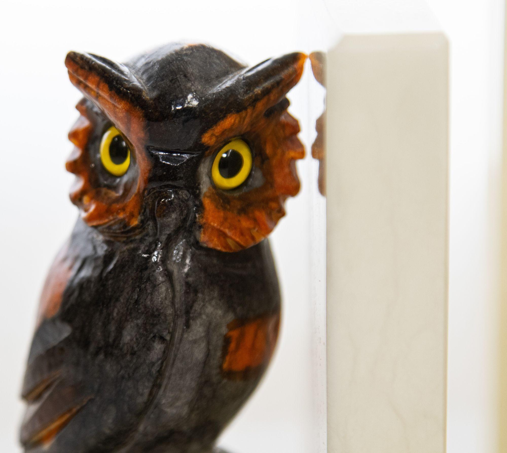 20th Century Pair of Hand-Carved Italian Alabaster Owl Bookends 1950's