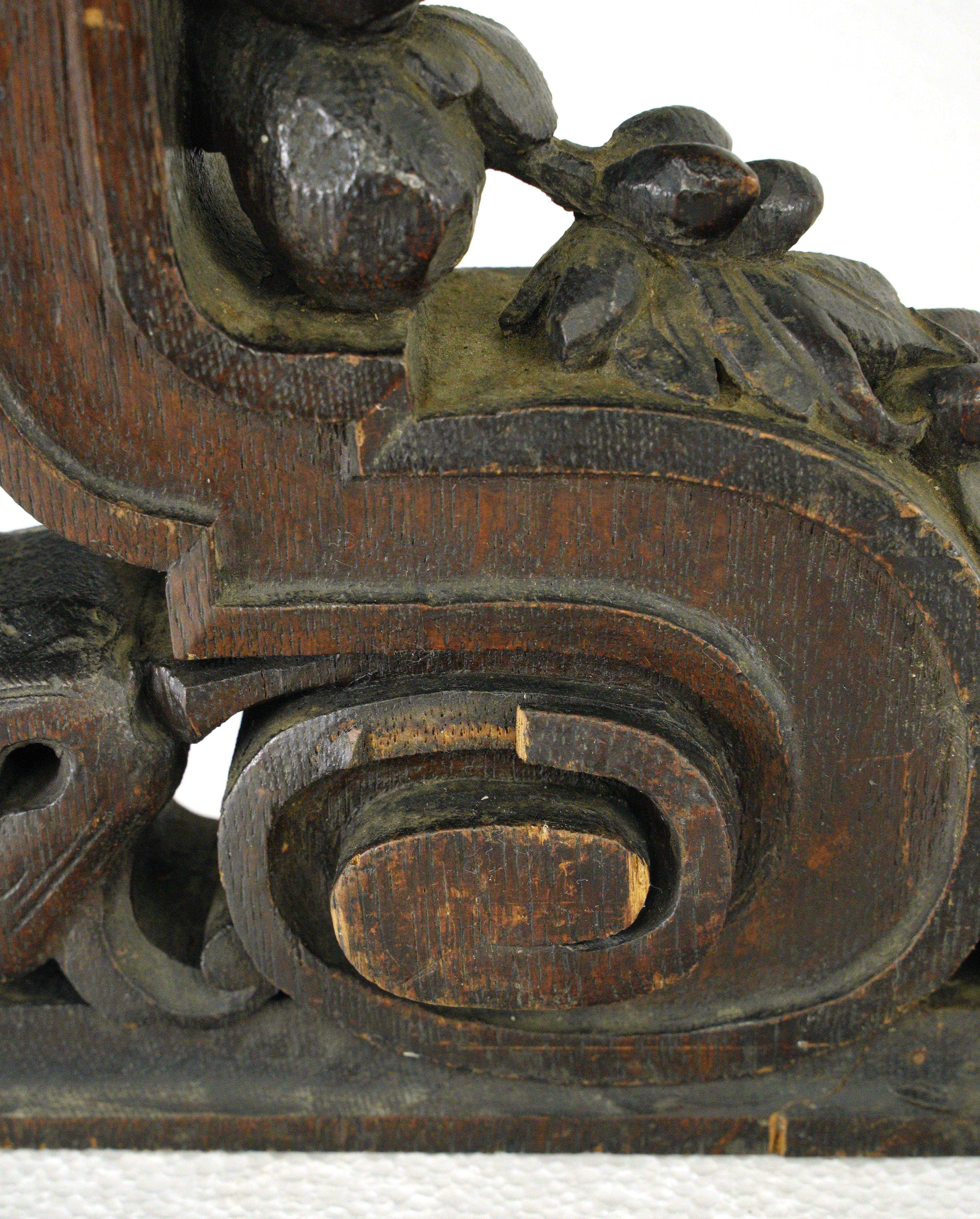 American Pair of Hand Carved Oak Furniture Brackets For Sale