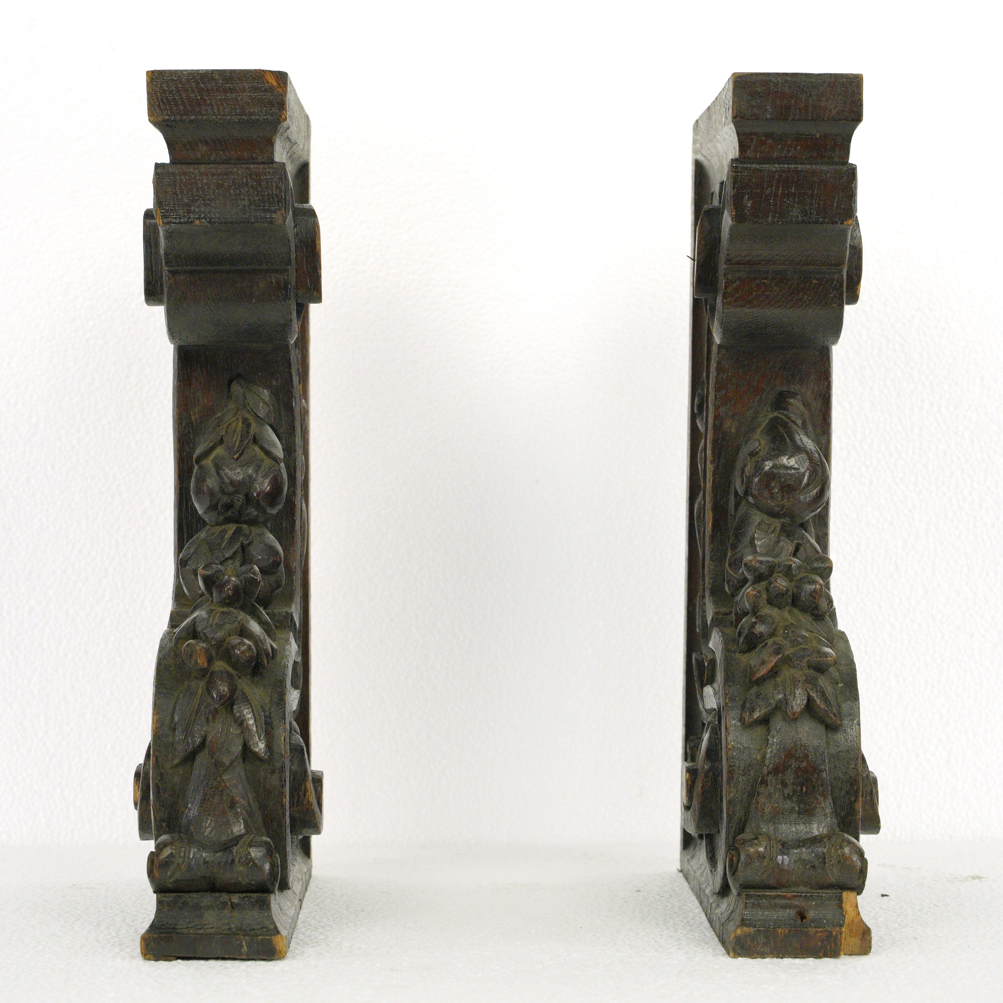 Pair of Hand Carved Oak Furniture Brackets For Sale 2