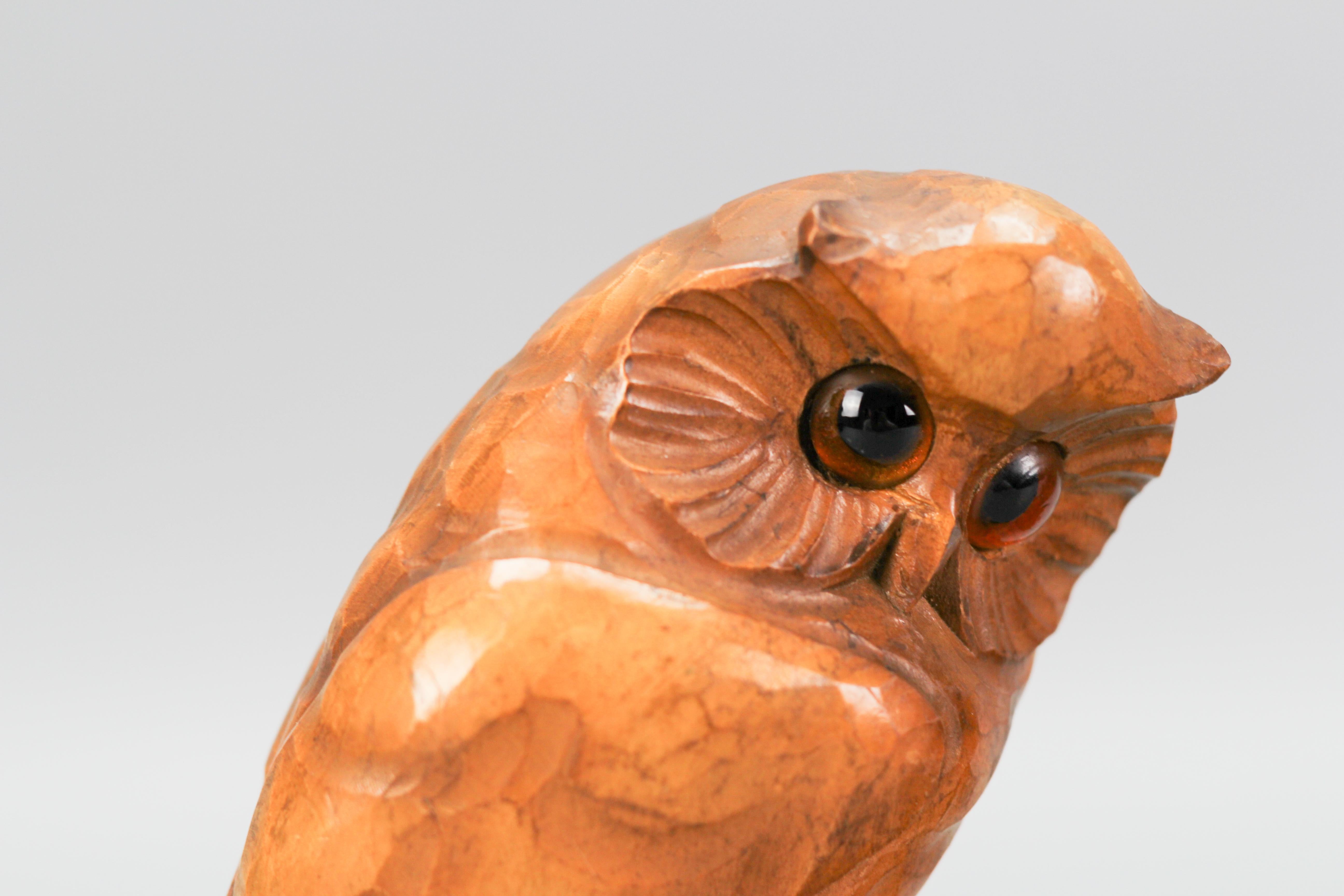 Sculpté à la main Paire de serre-livres hiboux en bois sculptés à la main, Allemagne en vente