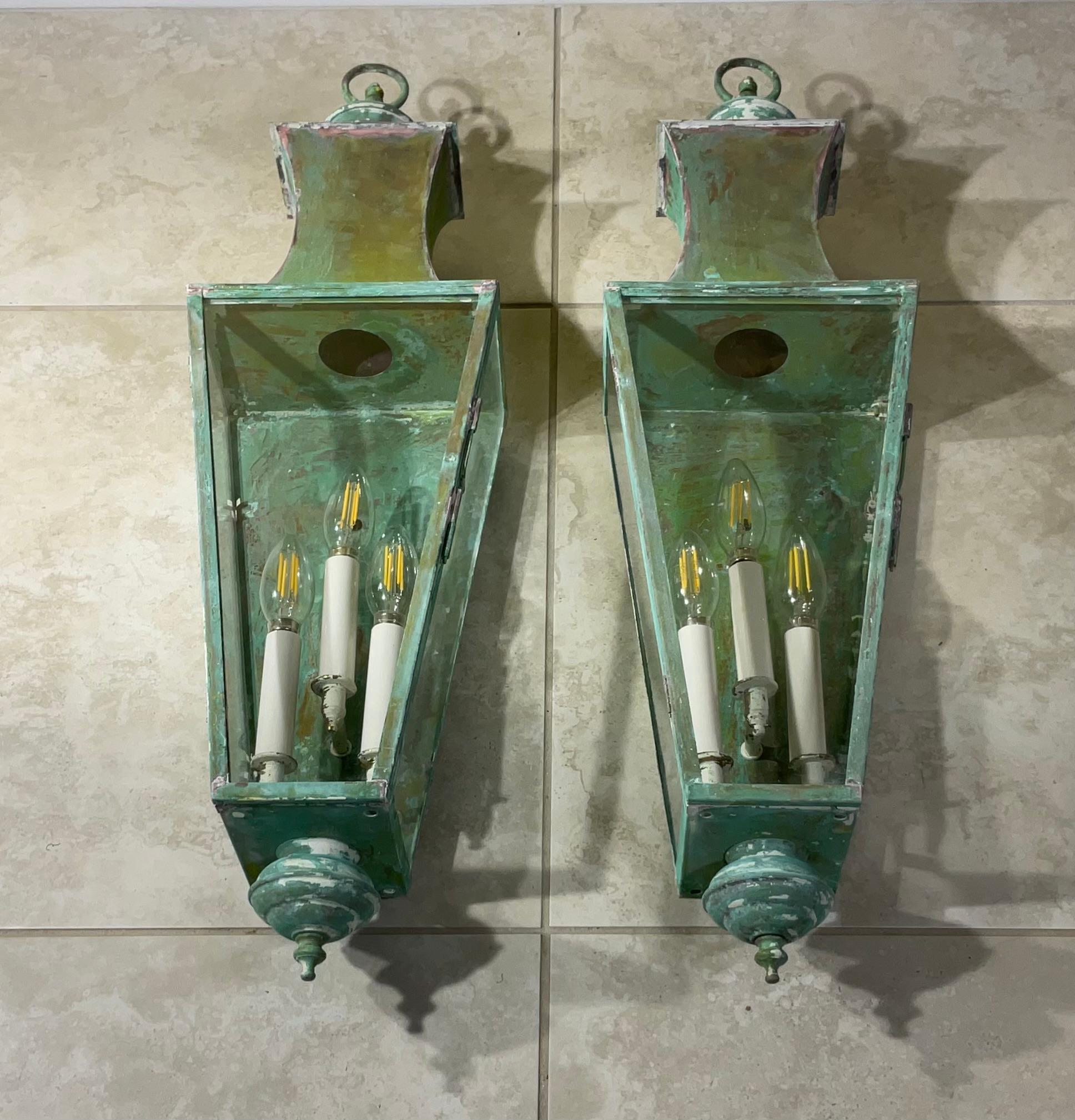 Pair Of Hand Crafted Copper Wall Lanterns In Good Condition In Delray Beach, FL