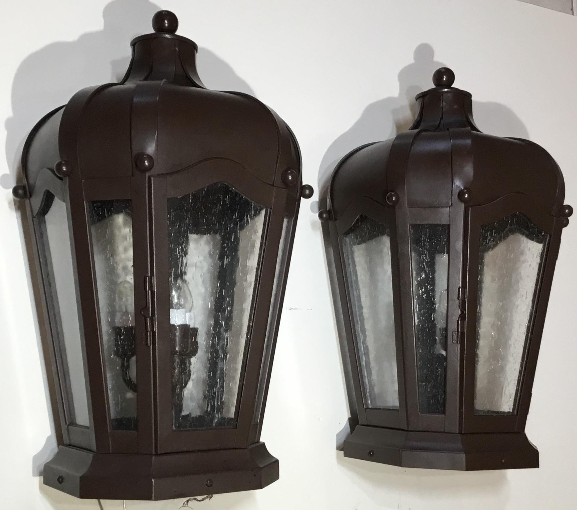 Pair of Handcrafted Solid Brass Post Lantern In Good Condition In Delray Beach, FL