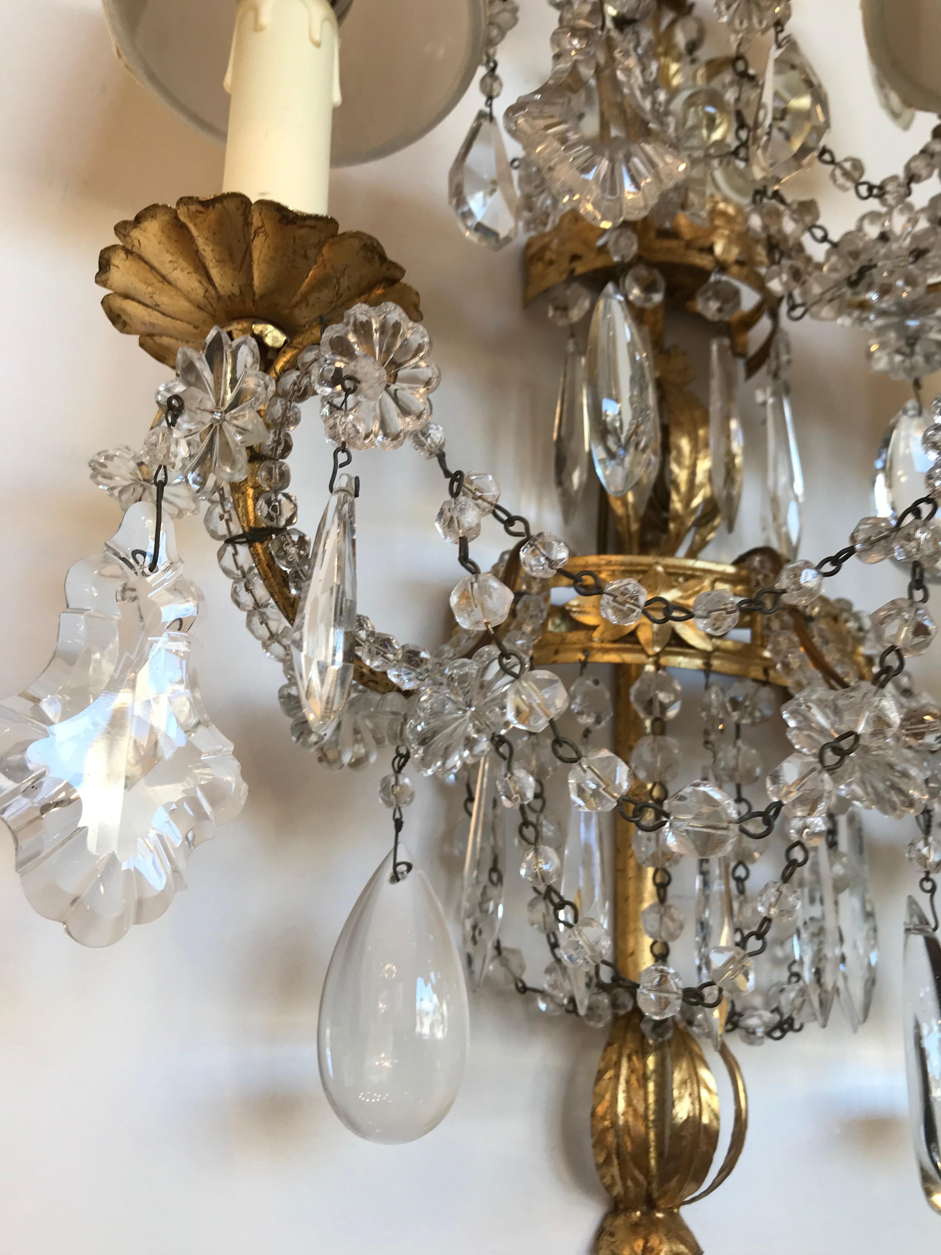 Gilt Pair of Handcut Crystal and Gilded Metal Five-Light Wall Scones Lights For Sale