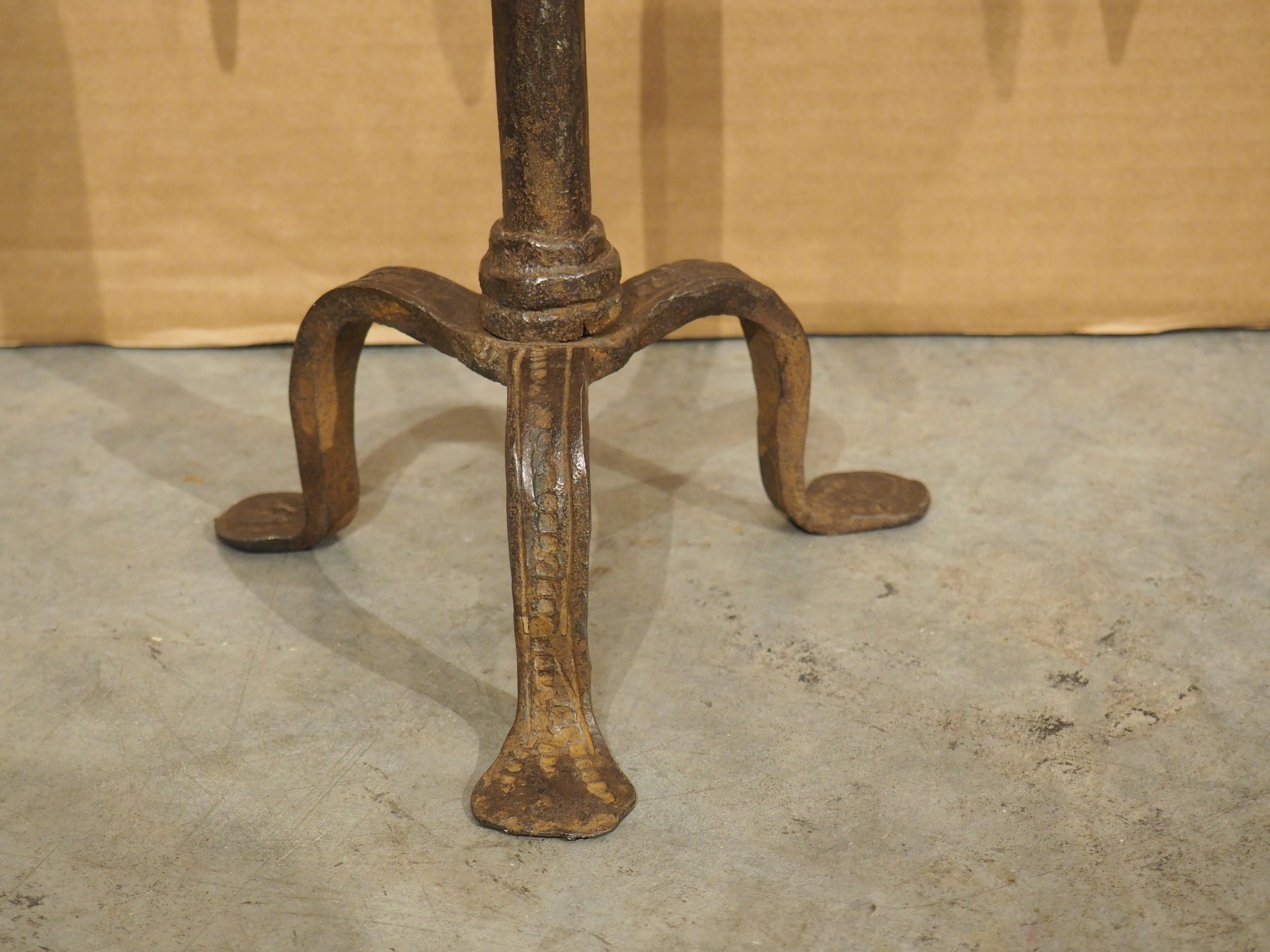 Pair of Hand Forged 18th Century Spanish Iron Torchere Candle Holders In Good Condition For Sale In Dallas, TX