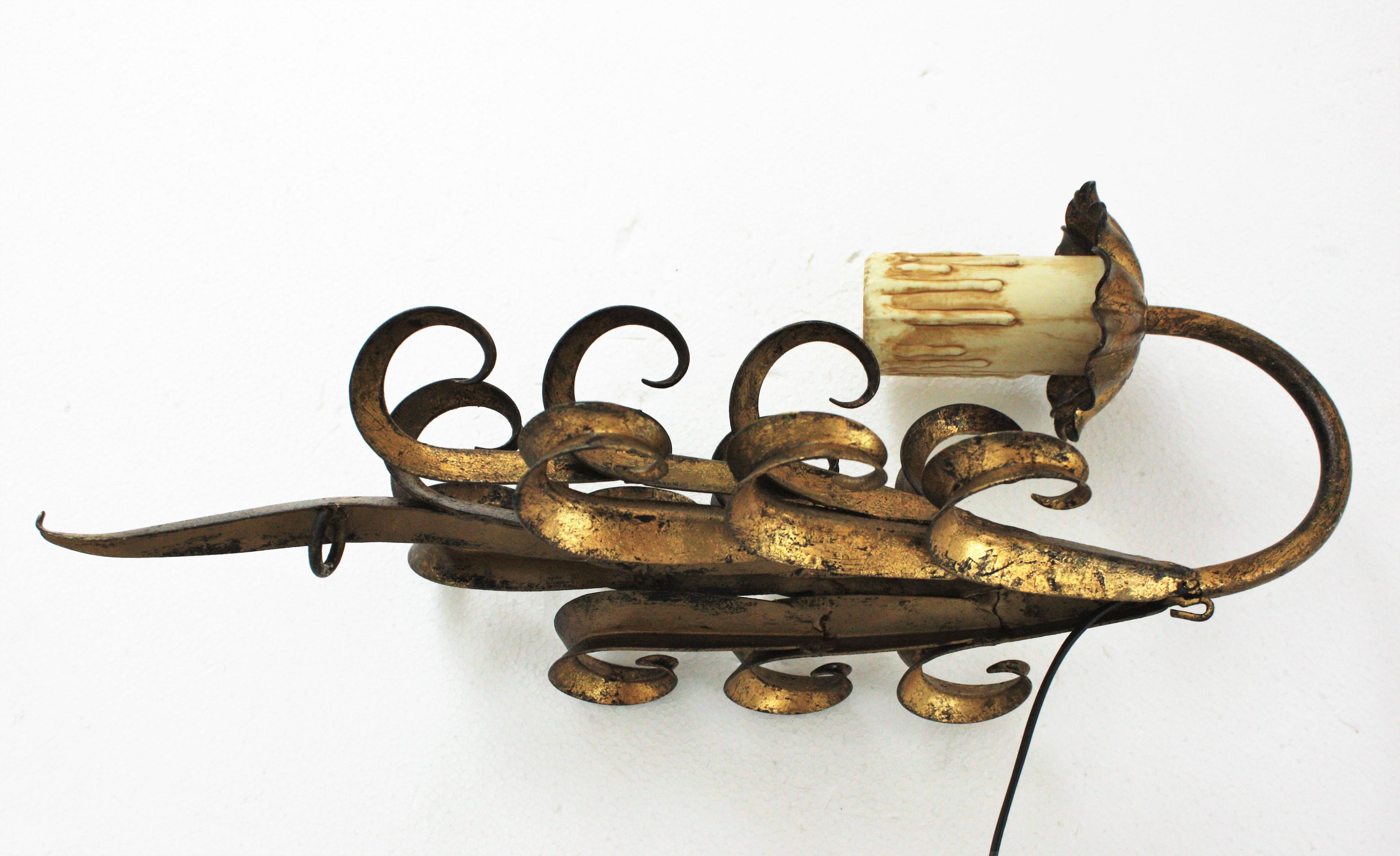 Pair of Hand Forged Gilt Iron Wall Sconces in Eyelash Scroll Design For Sale 7
