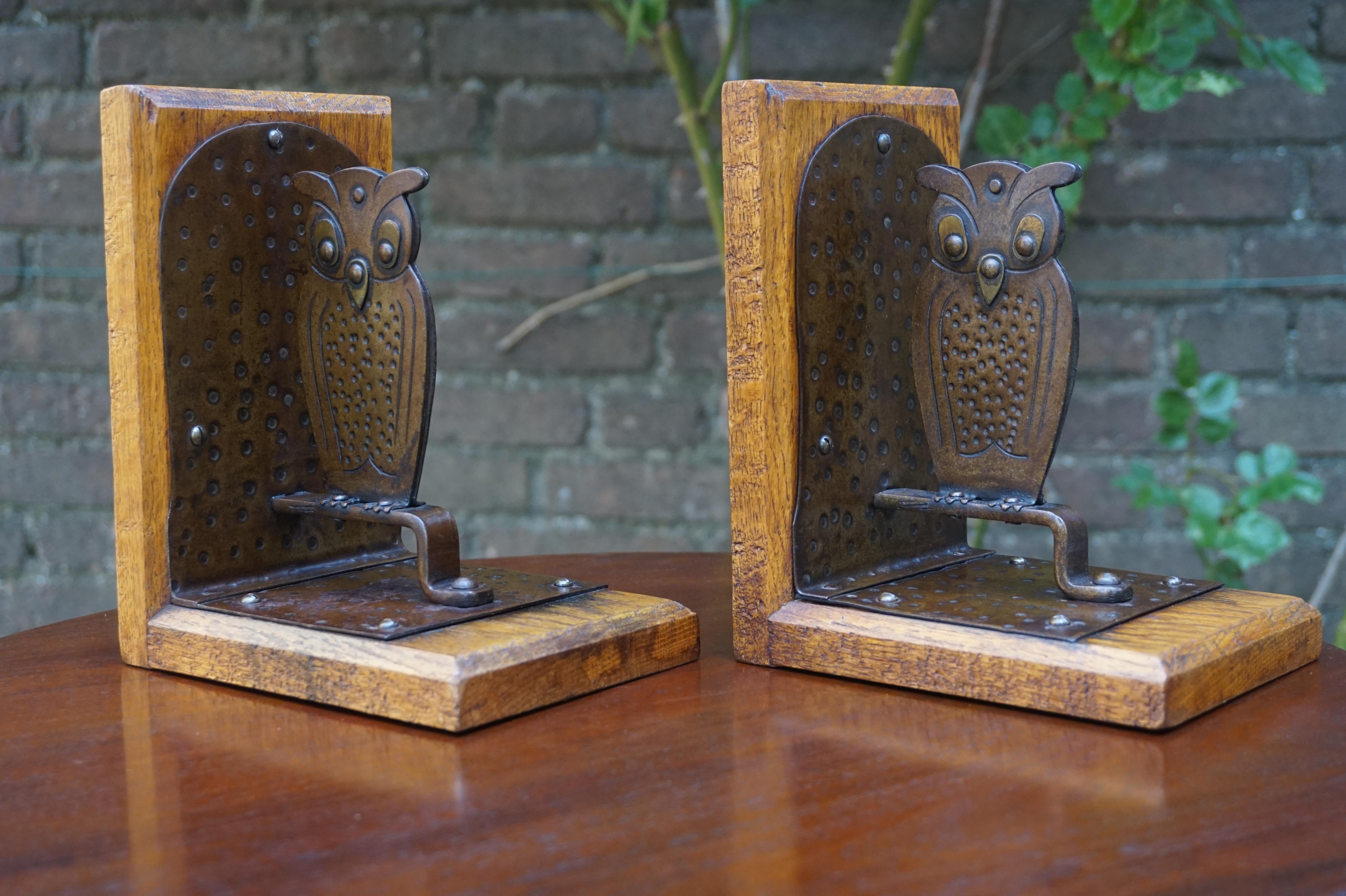 Pair of Hand Hammered Arts & Crafts Metal Owl Bookends by Goberg, Hugo Berger 7