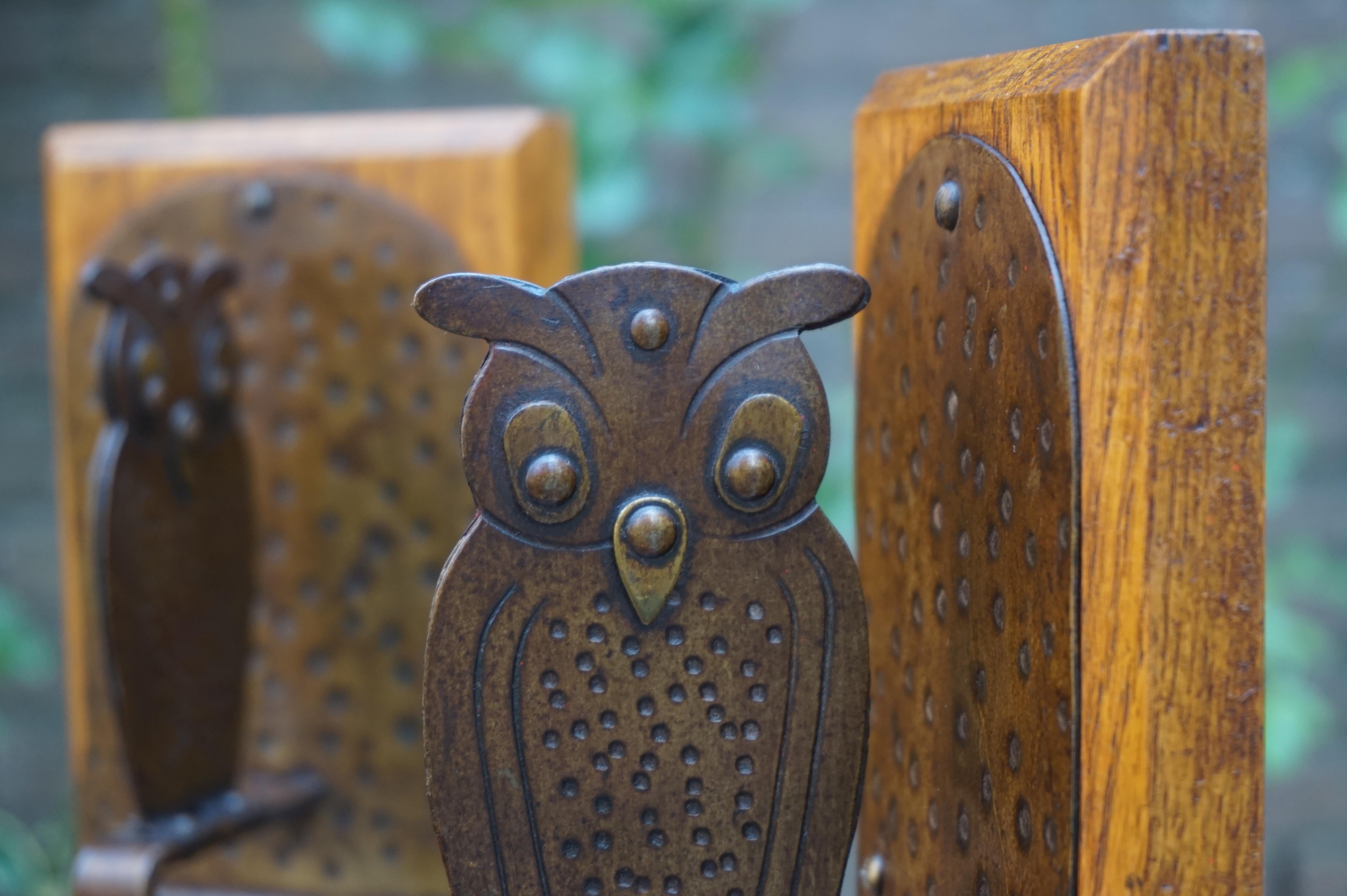 Pair of Hand Hammered Arts & Crafts Metal Owl Bookends by Goberg, Hugo Berger 10