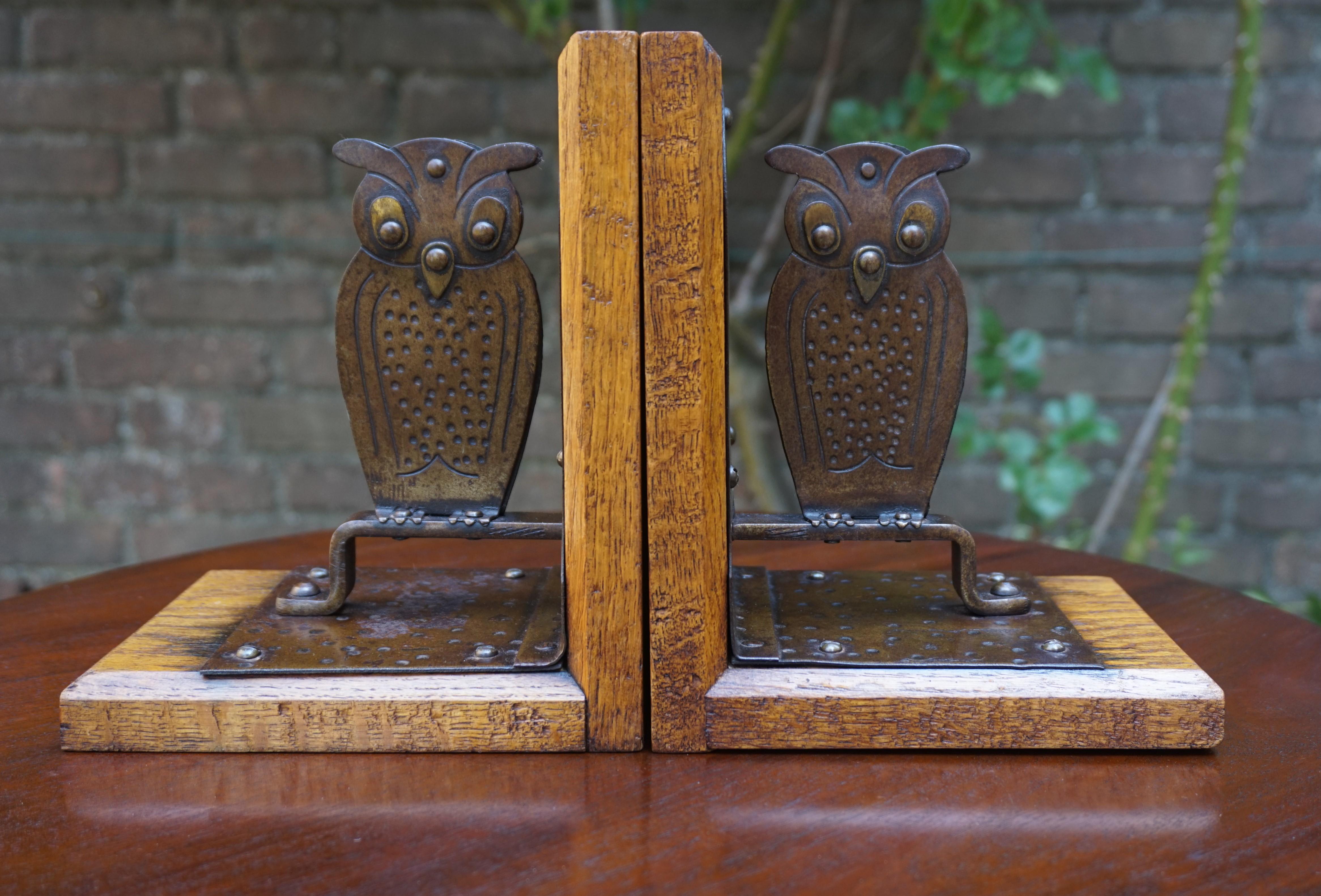 Arts and Crafts Pair of Hand Hammered Arts & Crafts Metal Owl Bookends by Goberg, Hugo Berger