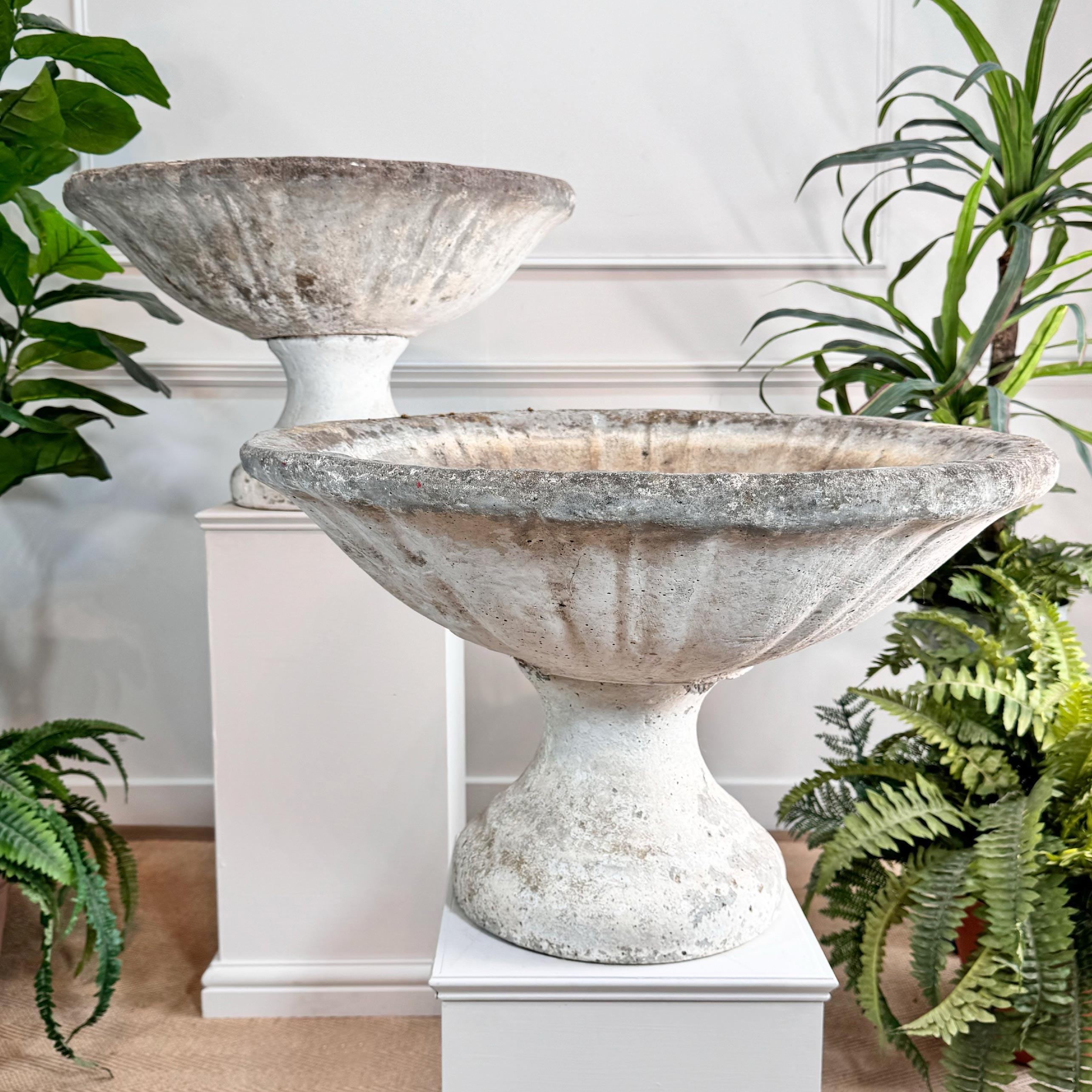 Paar handgefertigte französische Gartenbrunnen aus dem frühen 20. im Angebot 3