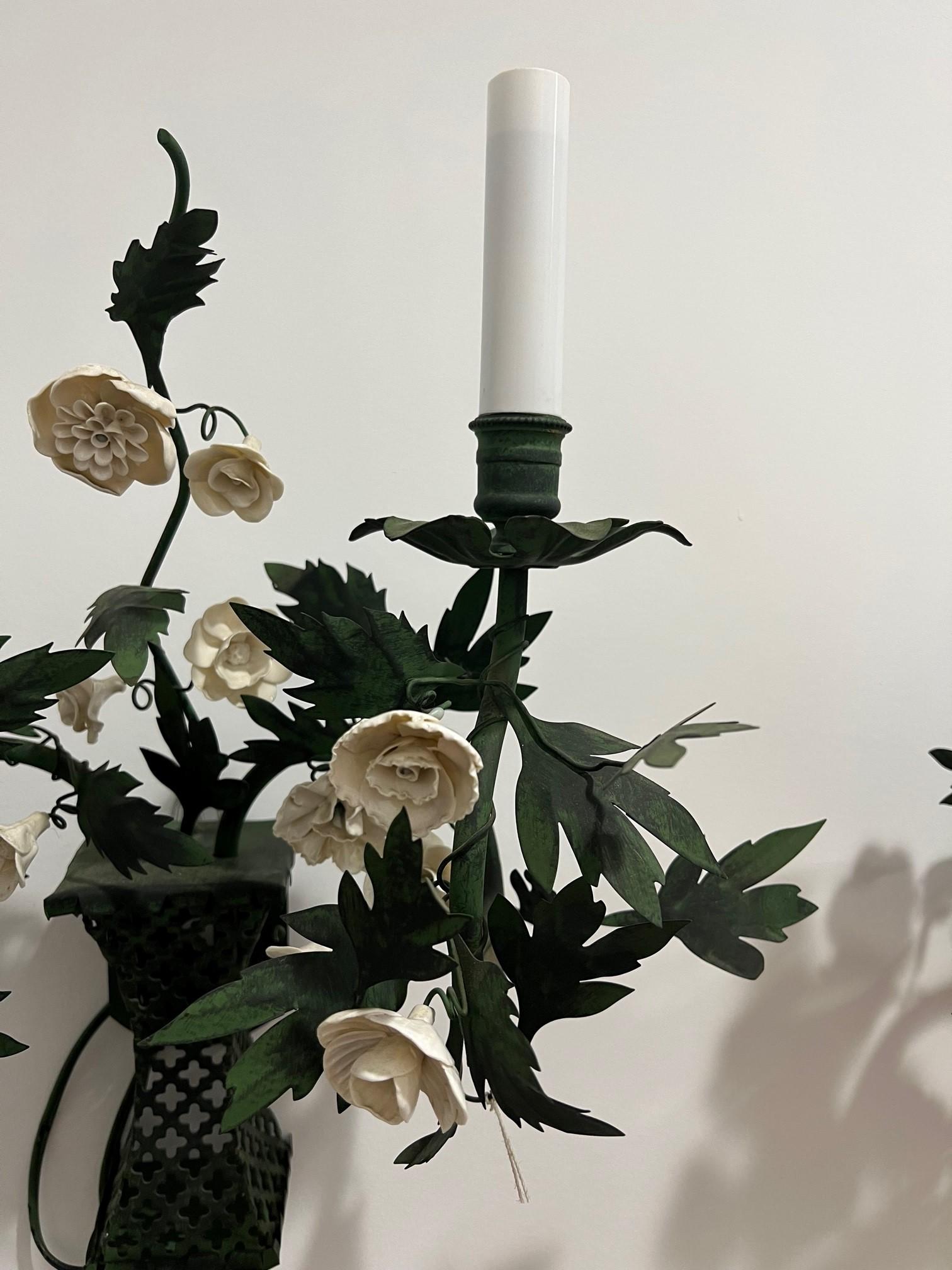 Pair of Hand-Made Green Metal Wall Sconces with White Porcelain Flowers France  For Sale 4