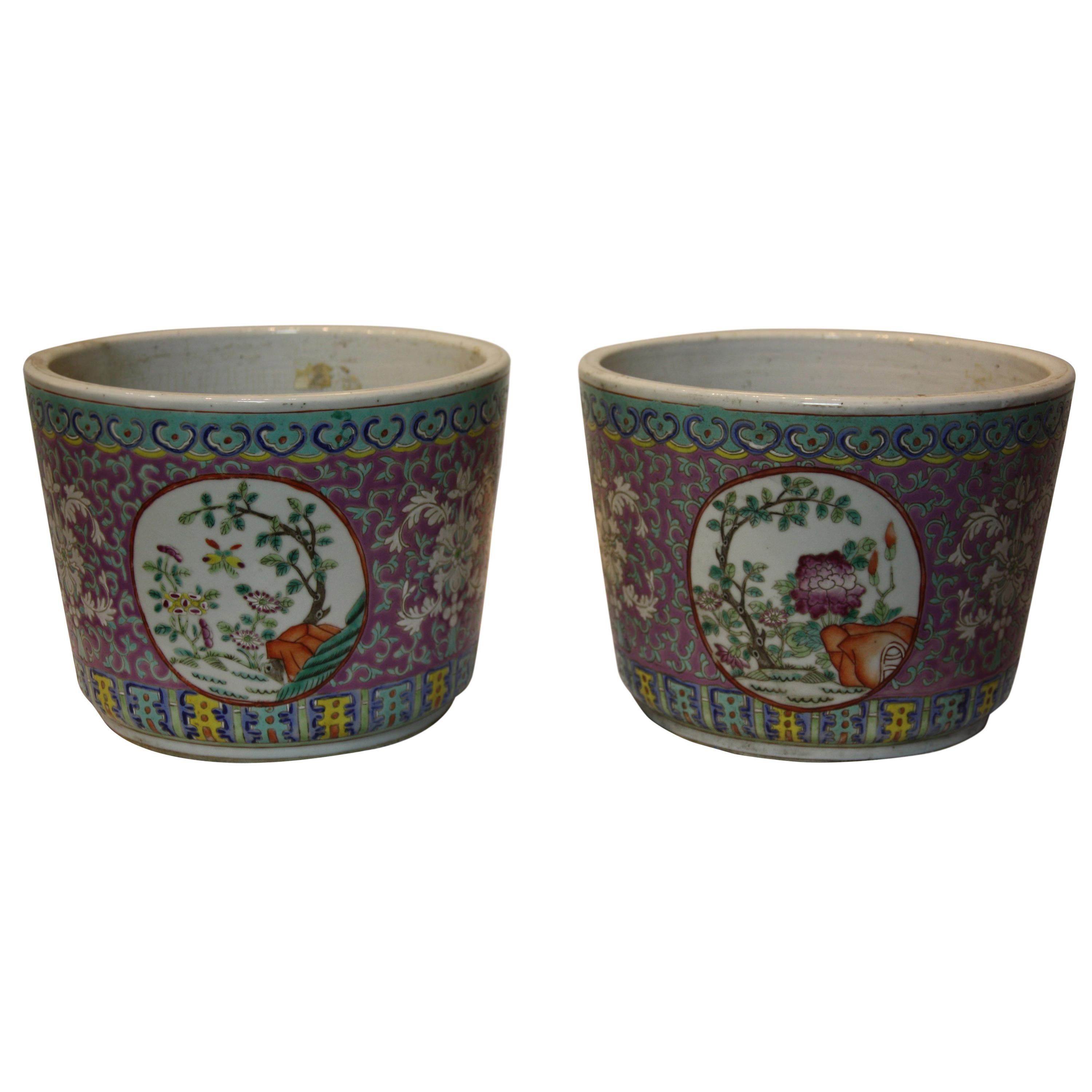 Pair of Hand-Painted Cachepot Jardinieres with Intricate Design For Sale